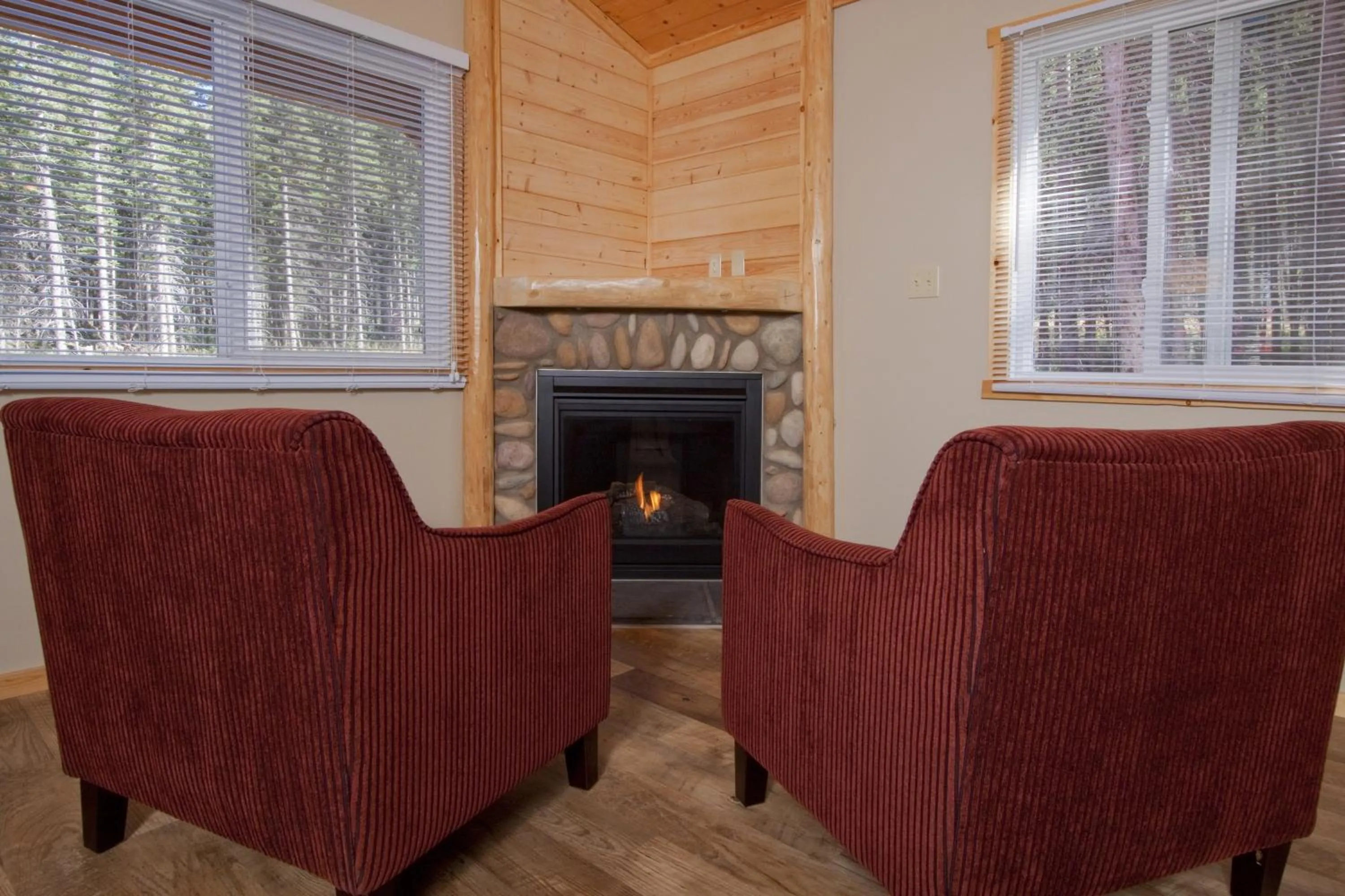 Living room in Jasper East Cabins