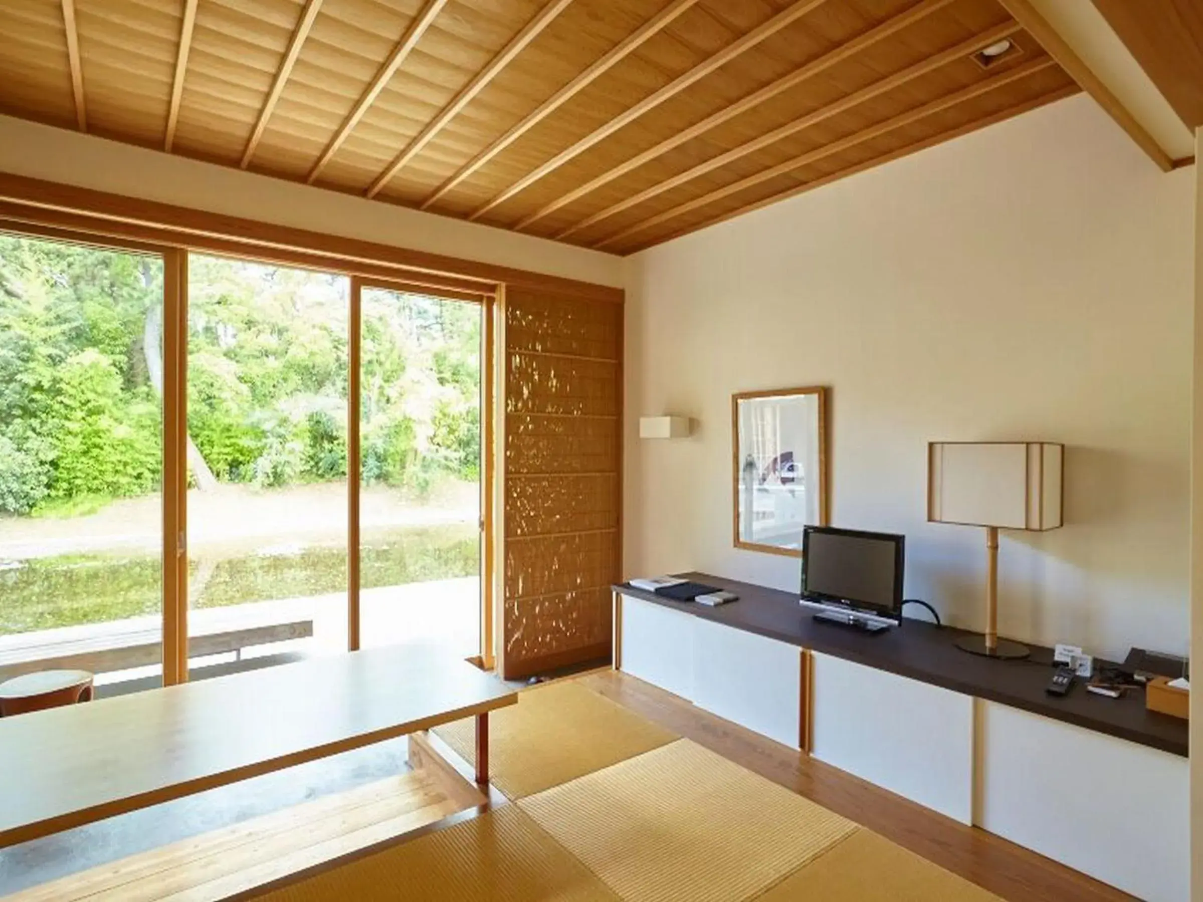 Photo of the whole room in Numazu Club Photo of the whole room in Numazu Club