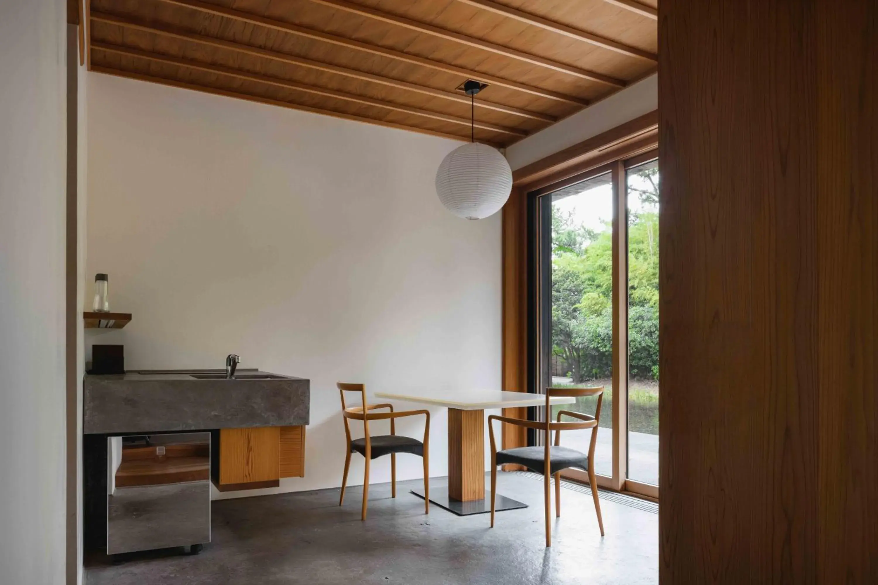 Twin Room with Dining Area - single occupancy in Numazu Club Twin Room with Dining Area - single occupancy in Numazu Club