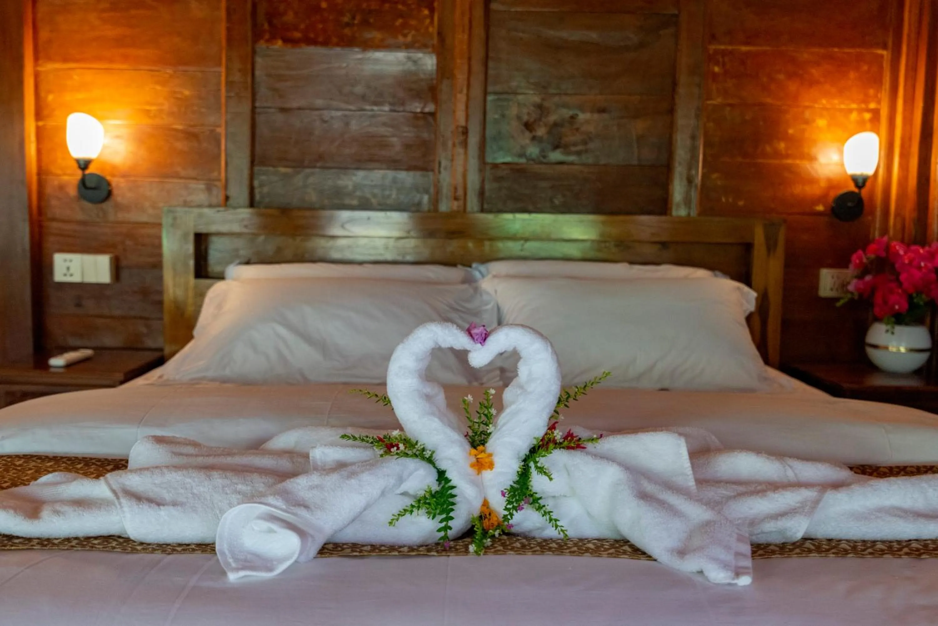 Bed in Uma Ulun Dugul Ubud by Dhananjaya Hospitality