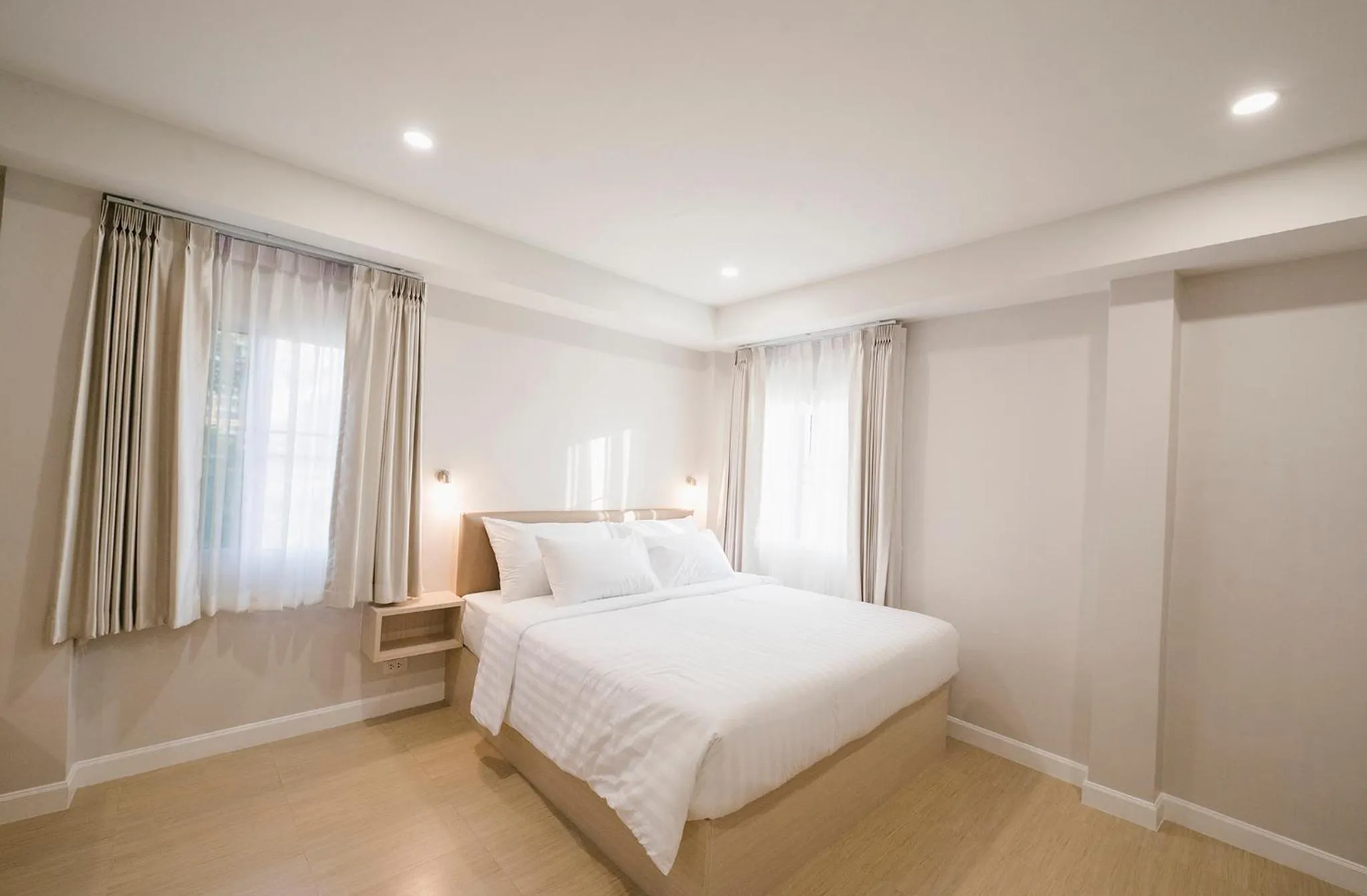 Bed in Eng Fah Luang Hotel