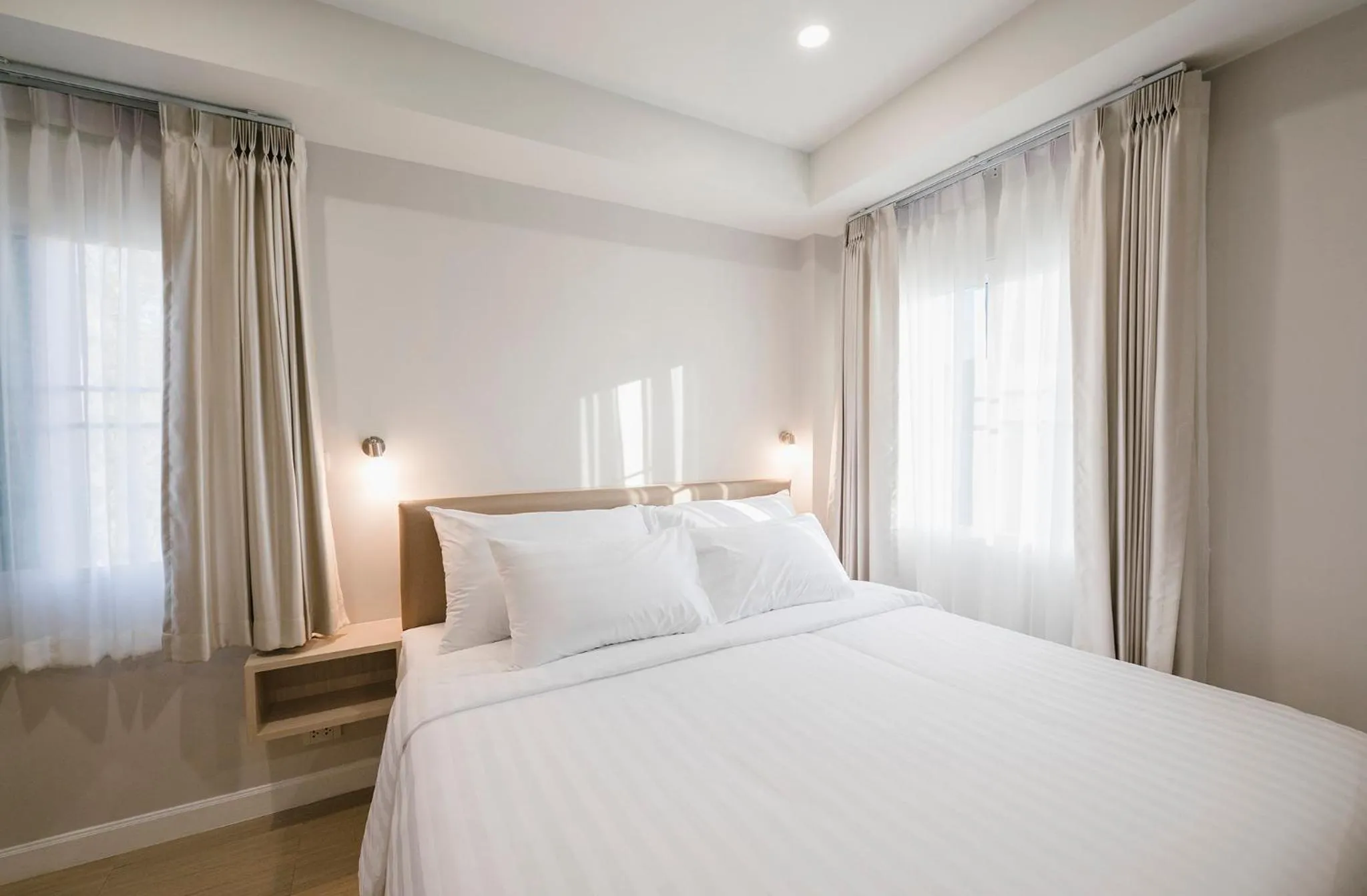 Bed in Eng Fah Luang Hotel