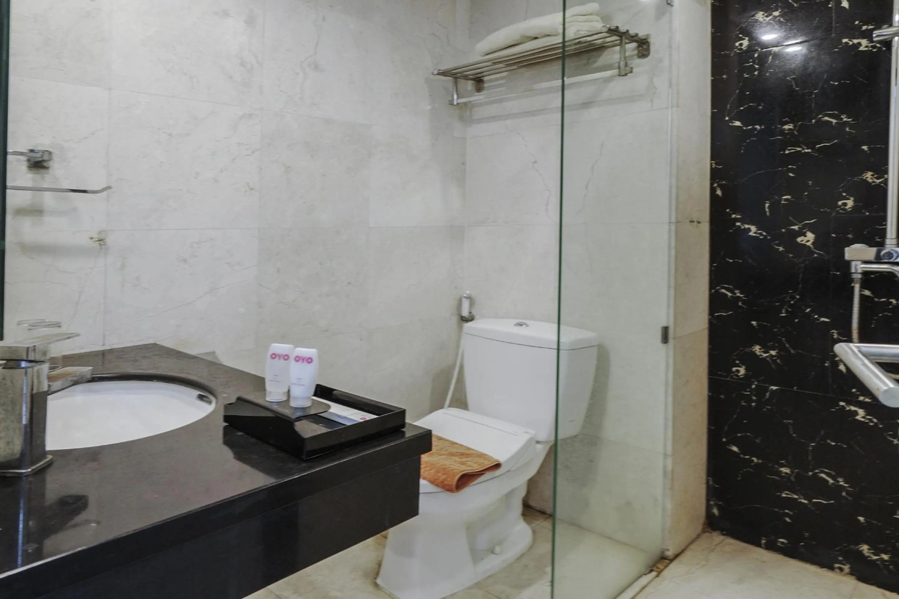 Bathroom in Collection O 499 Princess Keisha Hotel & Convention Center