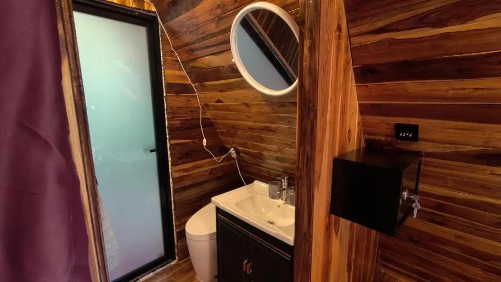 Bathroom in Pont Inn Nong Khiaw