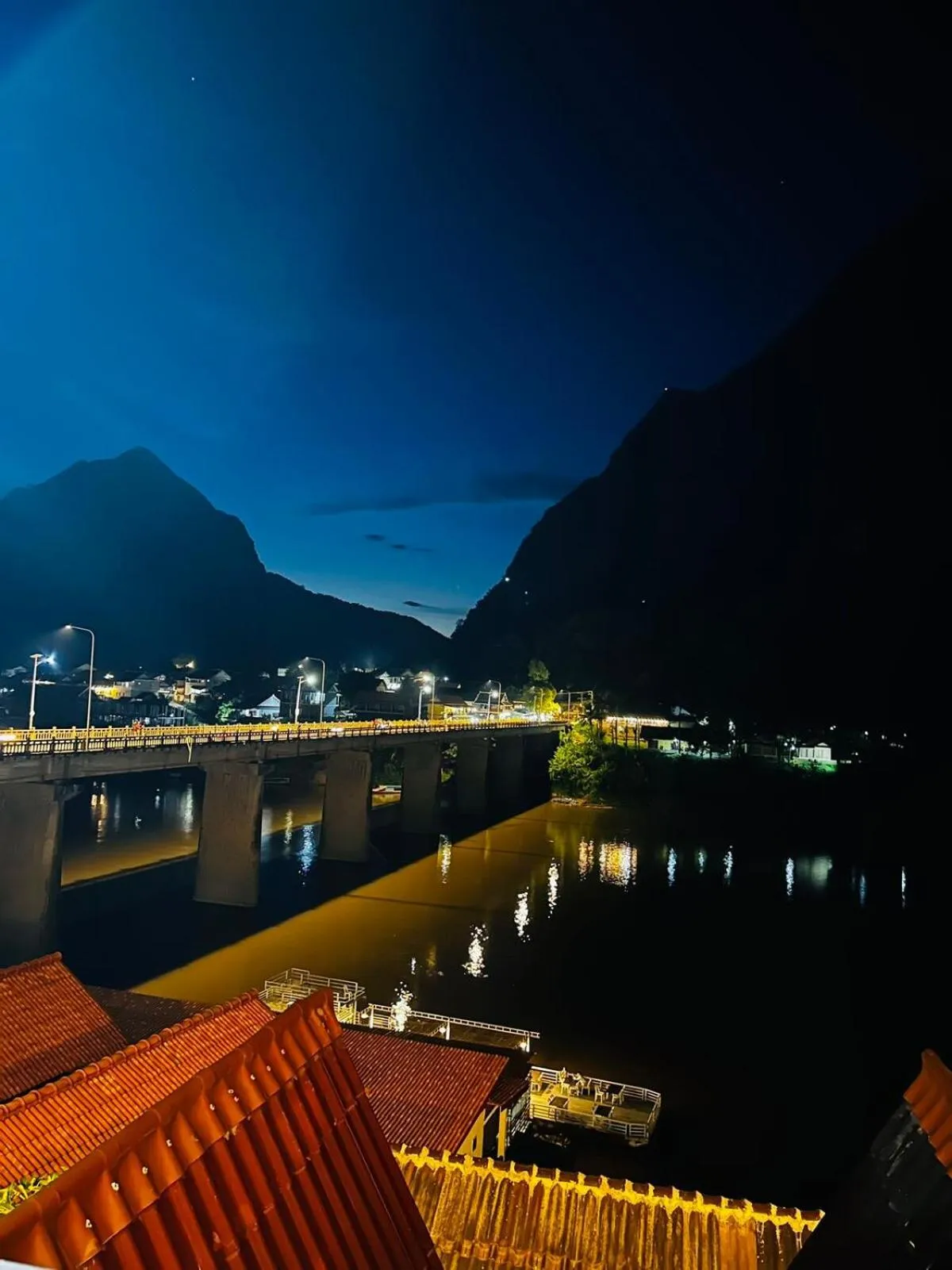 Nearby landmark in Pont Inn Nong Khiaw