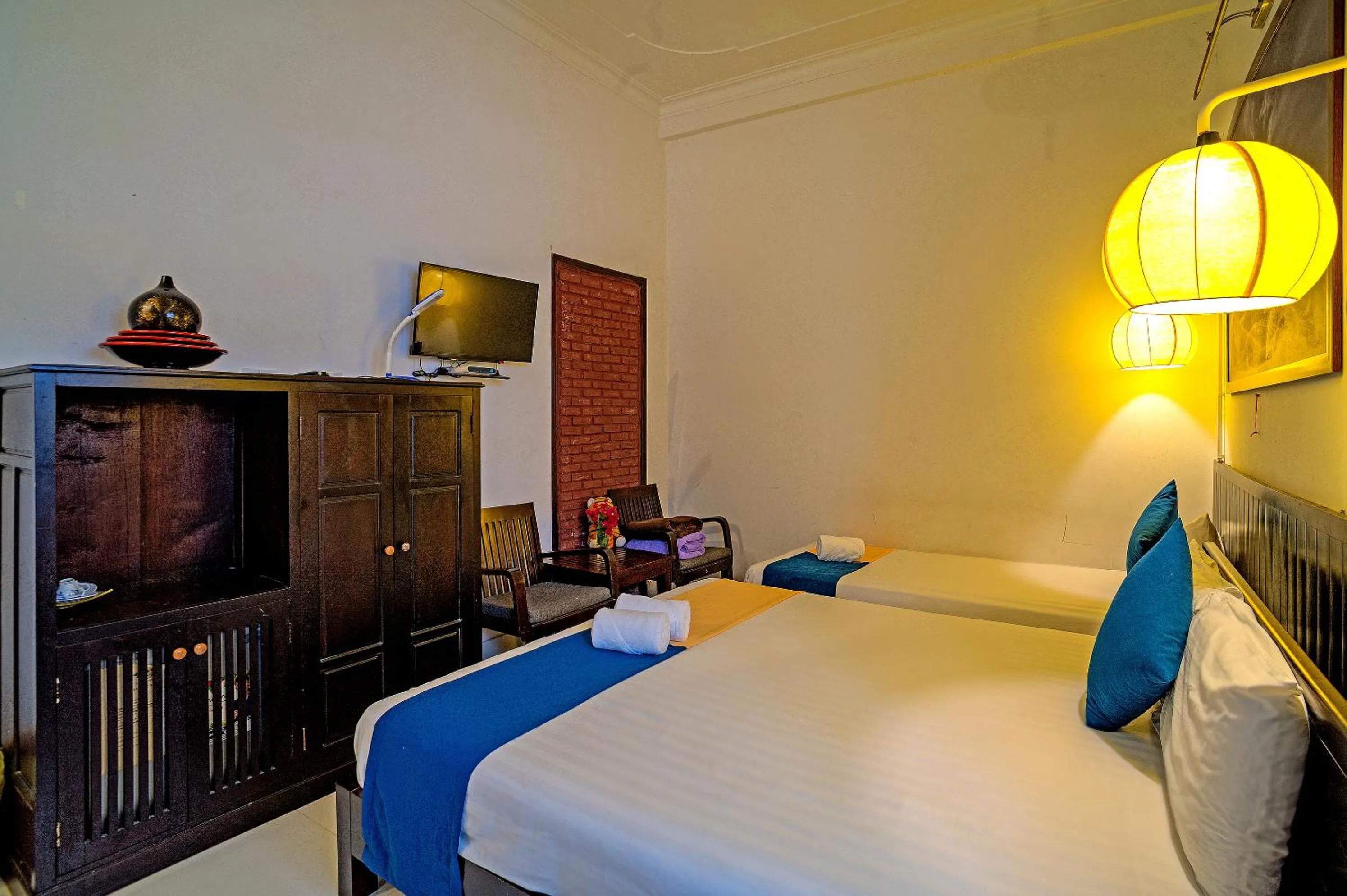 Bed in Hoi An Viet House Homestay