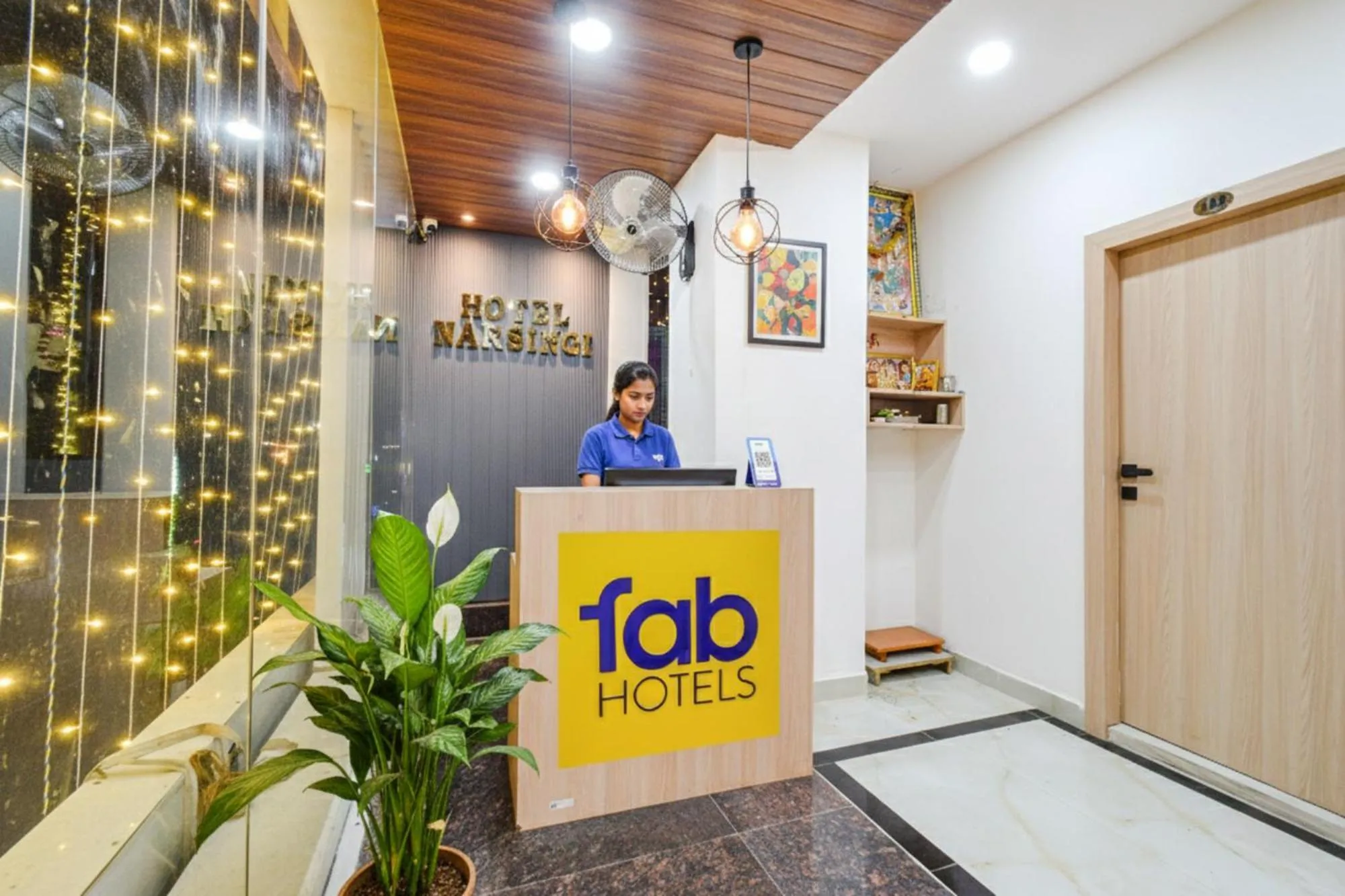 FabHotel Narsingi - Nr Global Eye Hospital, Narsingi