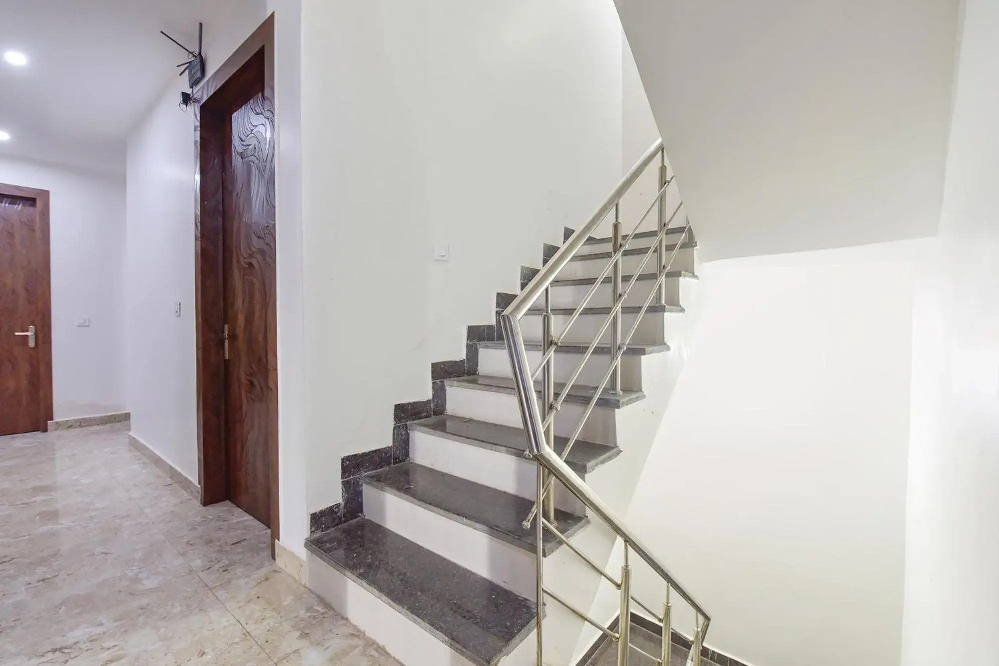 Lobby or reception in FabHotel Hari Residency Lobby or reception in FabHotel Hari Residency