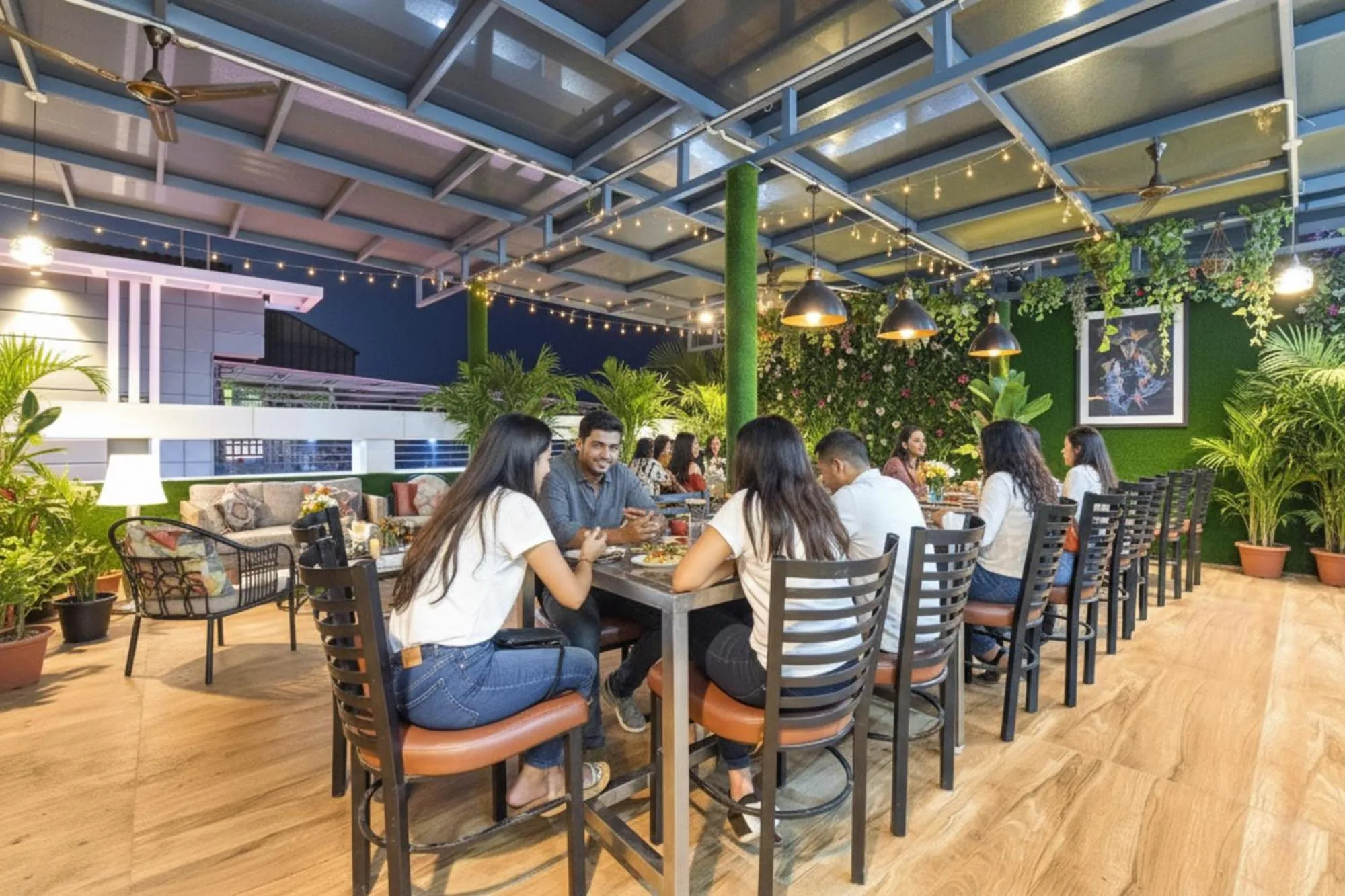 Restaurant/places to eat in FabHotel Hari Residency