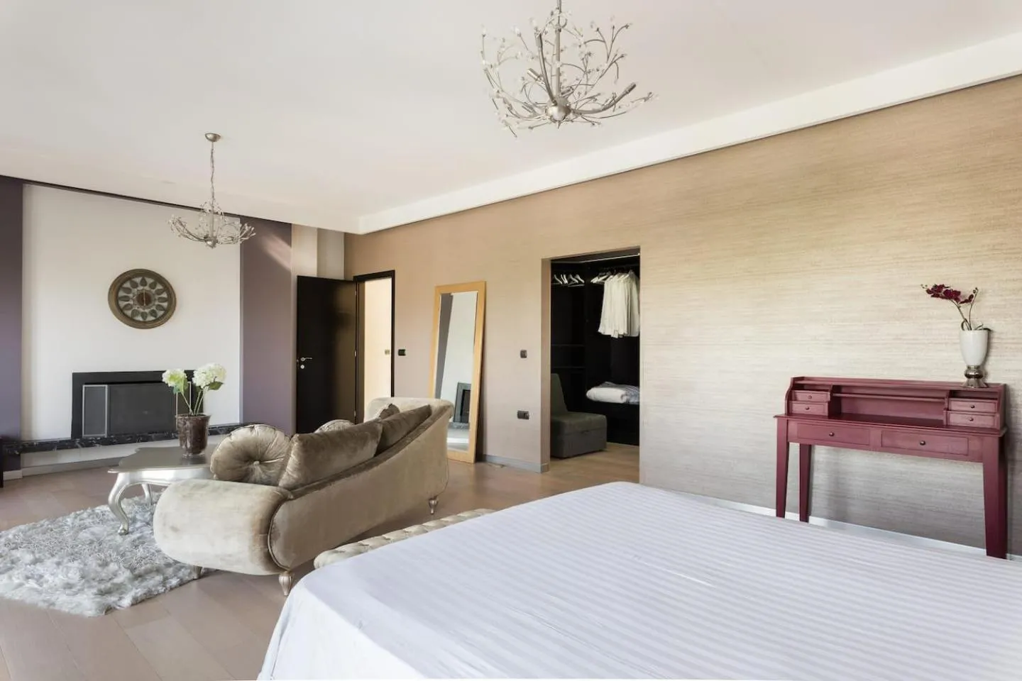 Bed in Villa Elena