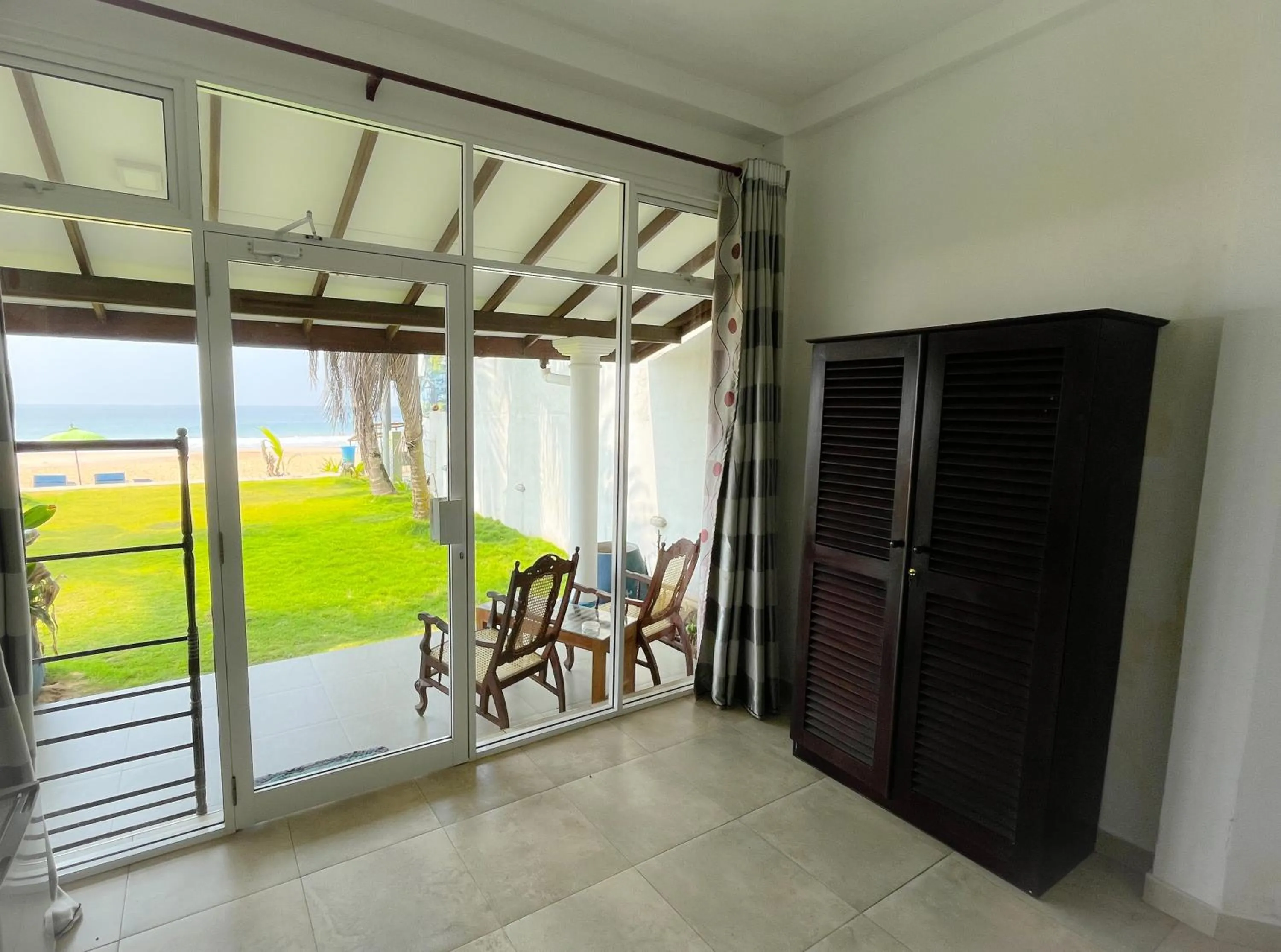 Photo of the whole room in Pearl Island Beach Hotel