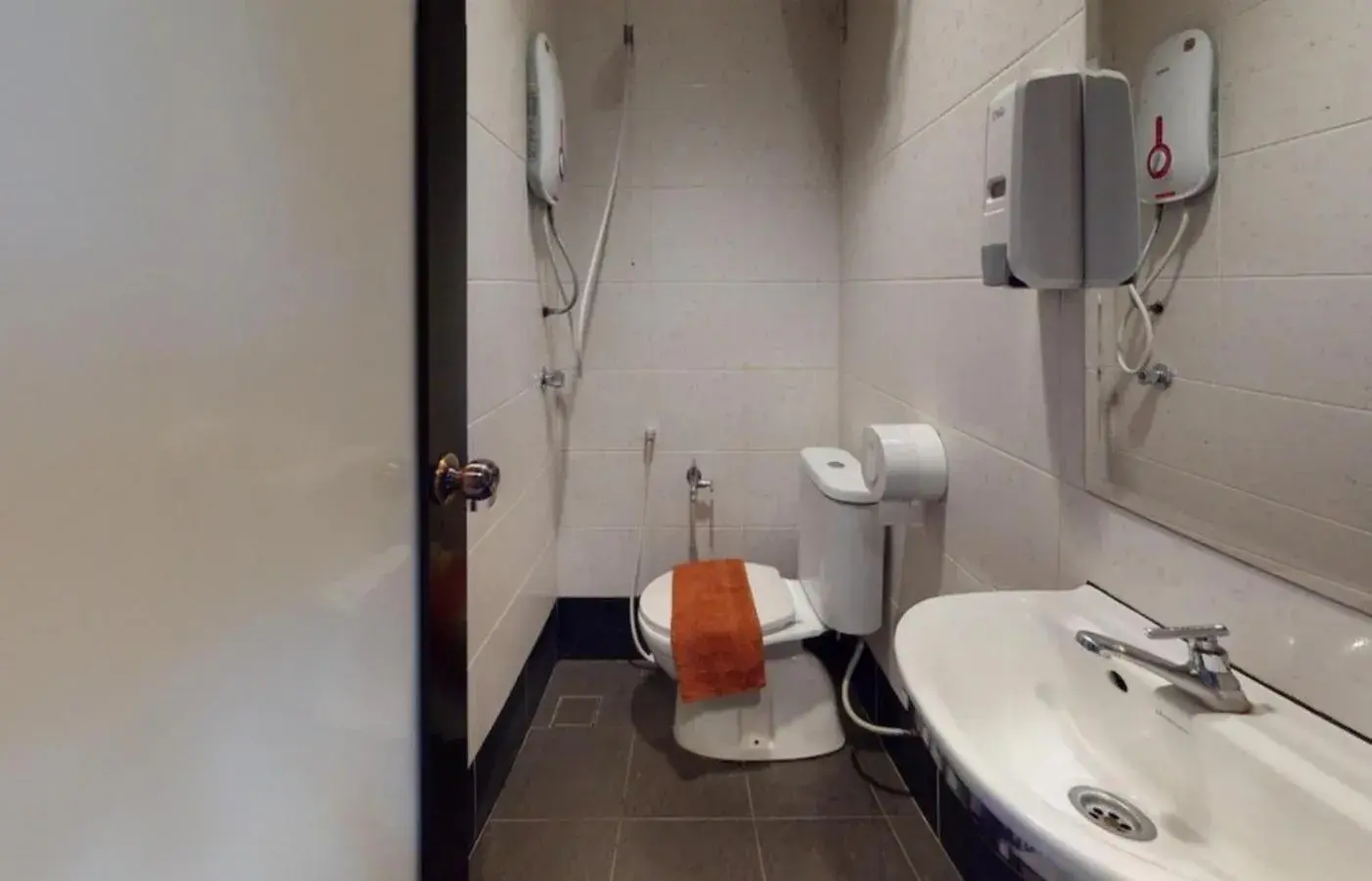 Bedroom in Sg Pelek Hotel Bedroom in Sg Pelek Hotel