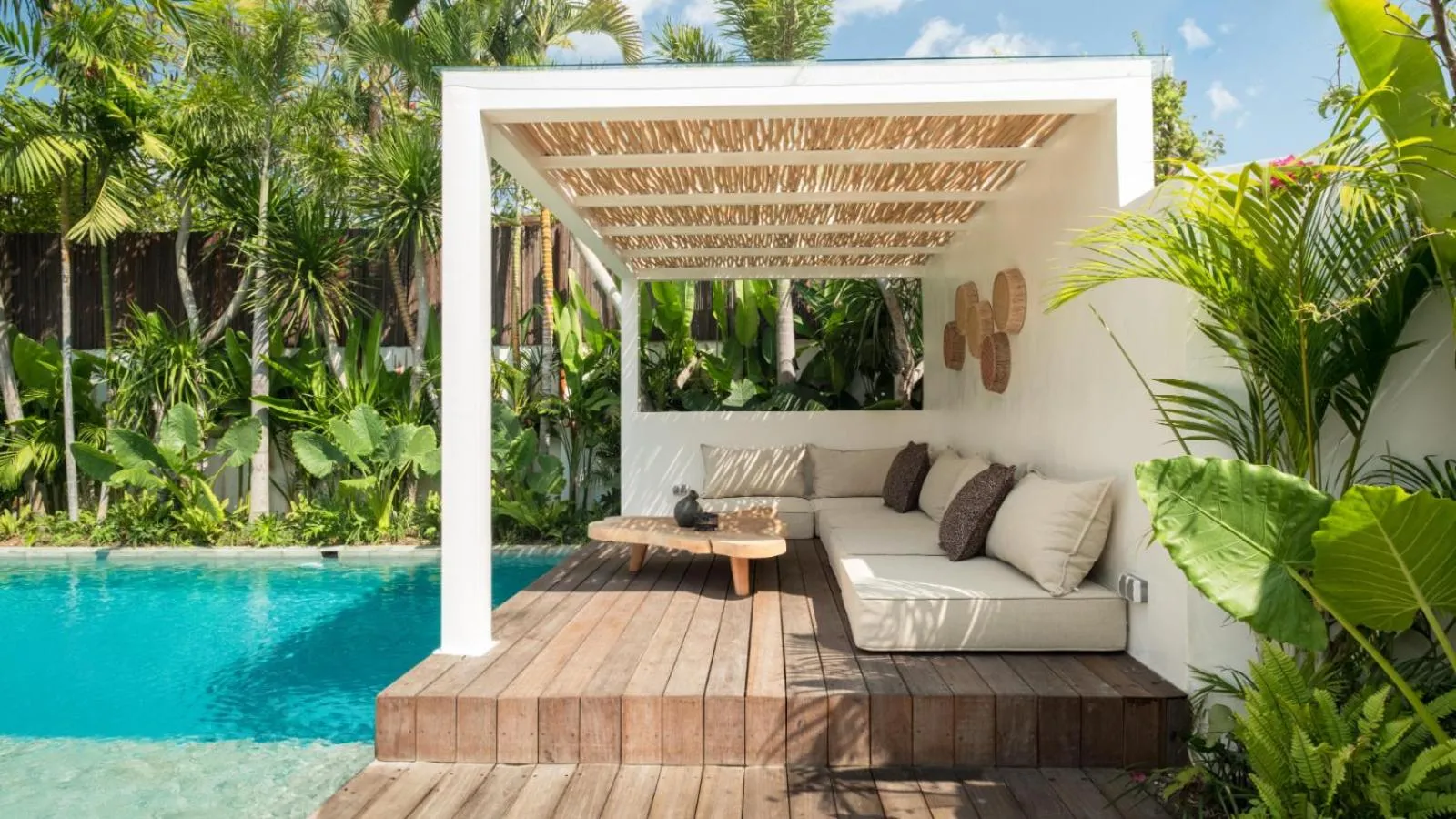 Seating area in Villa Chagall by Villa Finder
