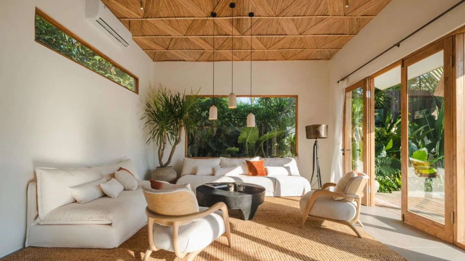 Living room in Villa Chagall by Villa Finder