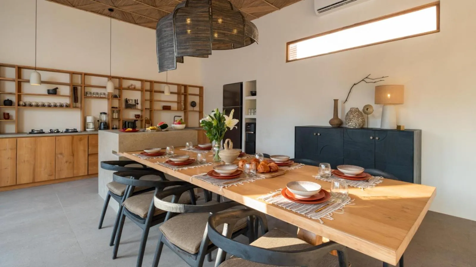 Kitchen or kitchenette in Villa Chagall by Villa Finder
