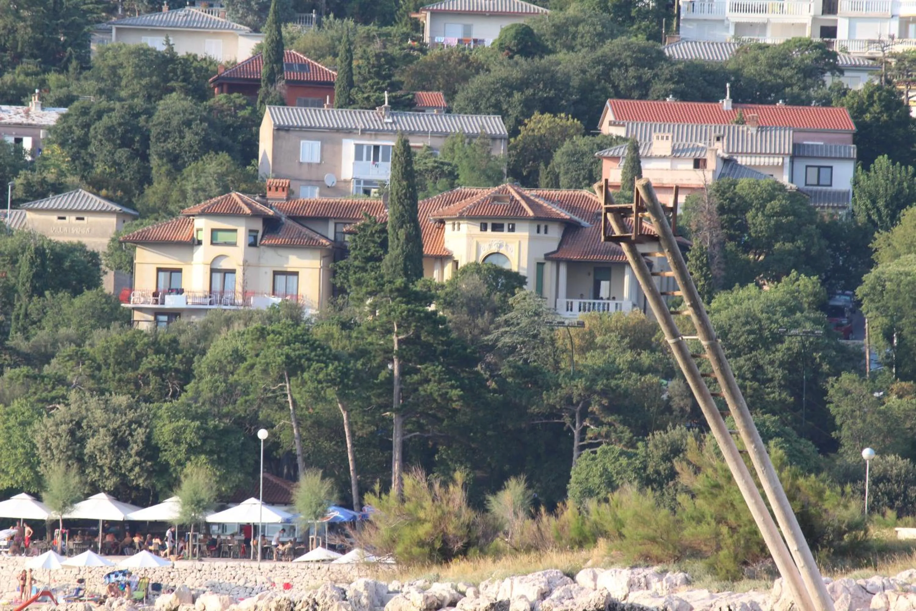 Property building in Pansion Ruža