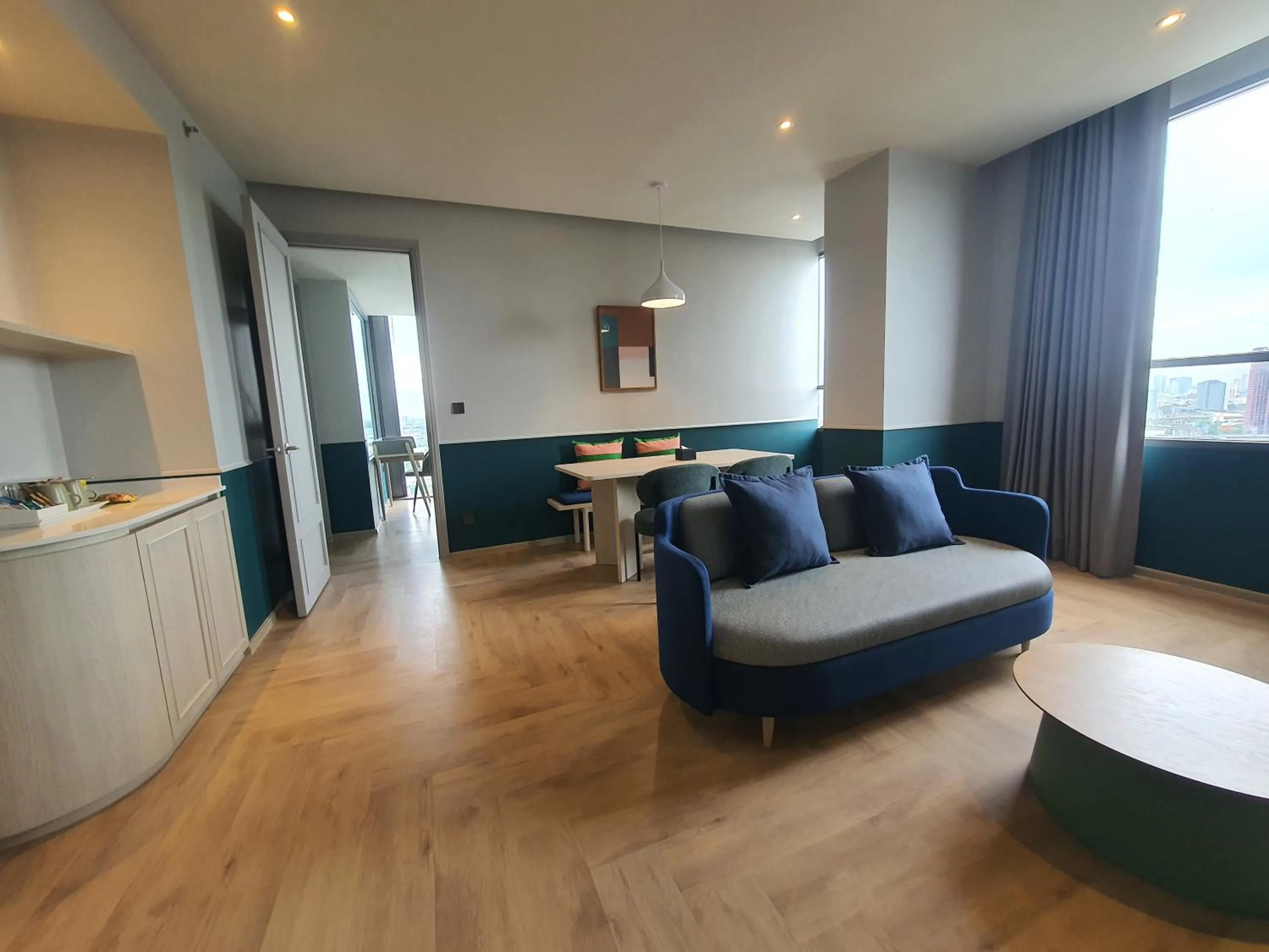 Dining area in The Quarter Ramkhamhaeng by UHG