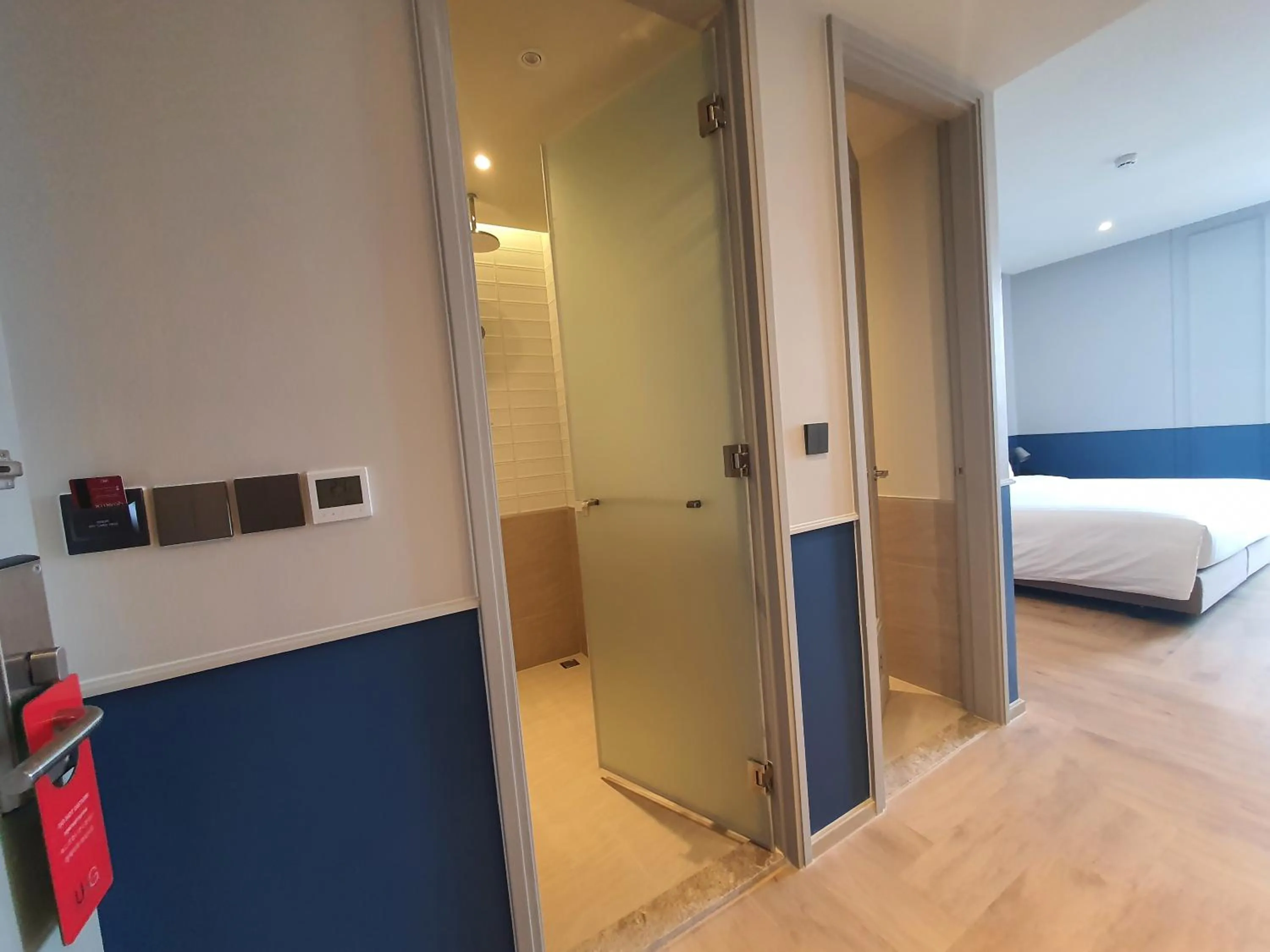 Bathroom, Bed in The Quarter Ramkhamhaeng by UHG