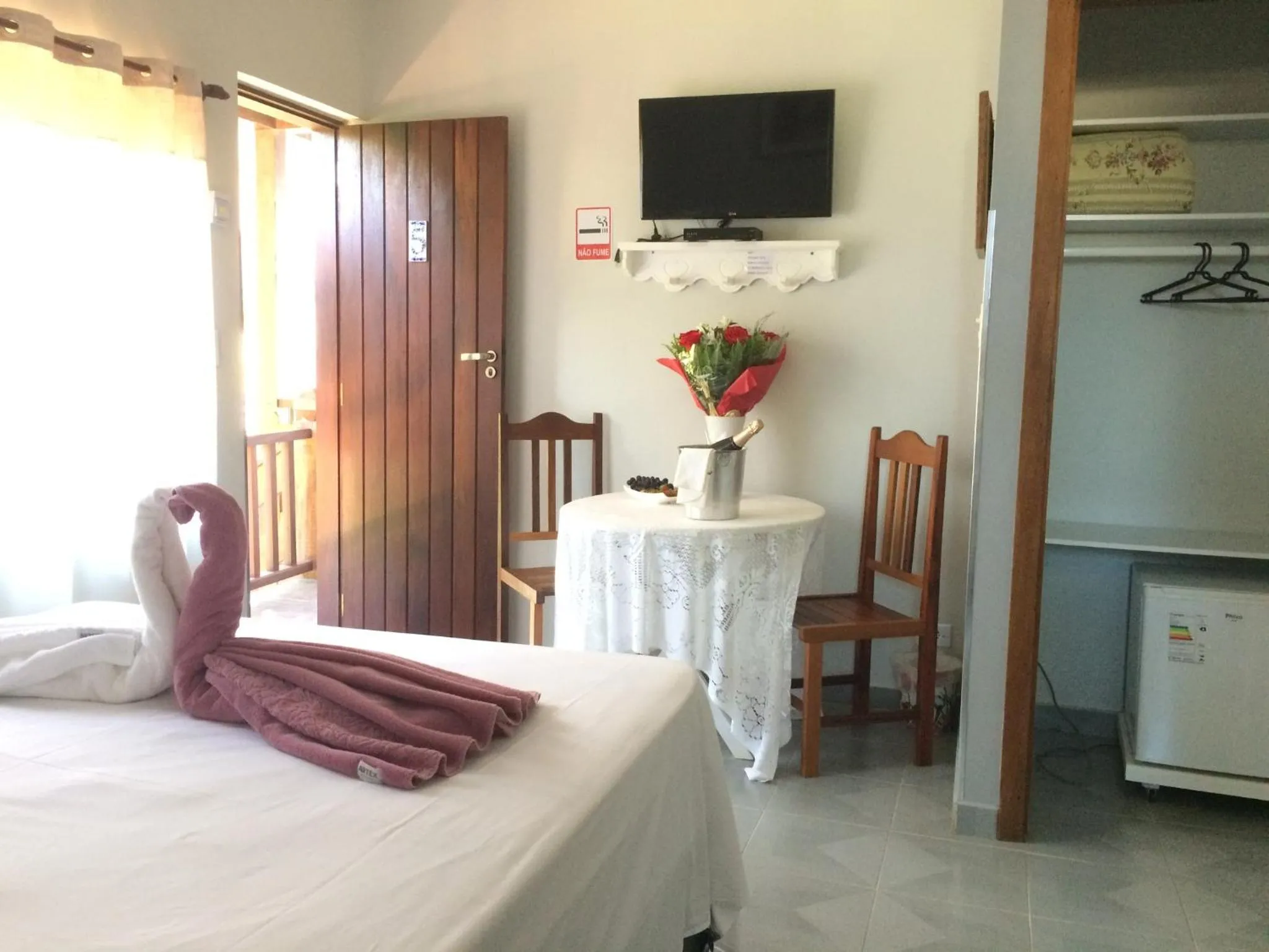 TV and multimedia, Bed in Pousada Açai