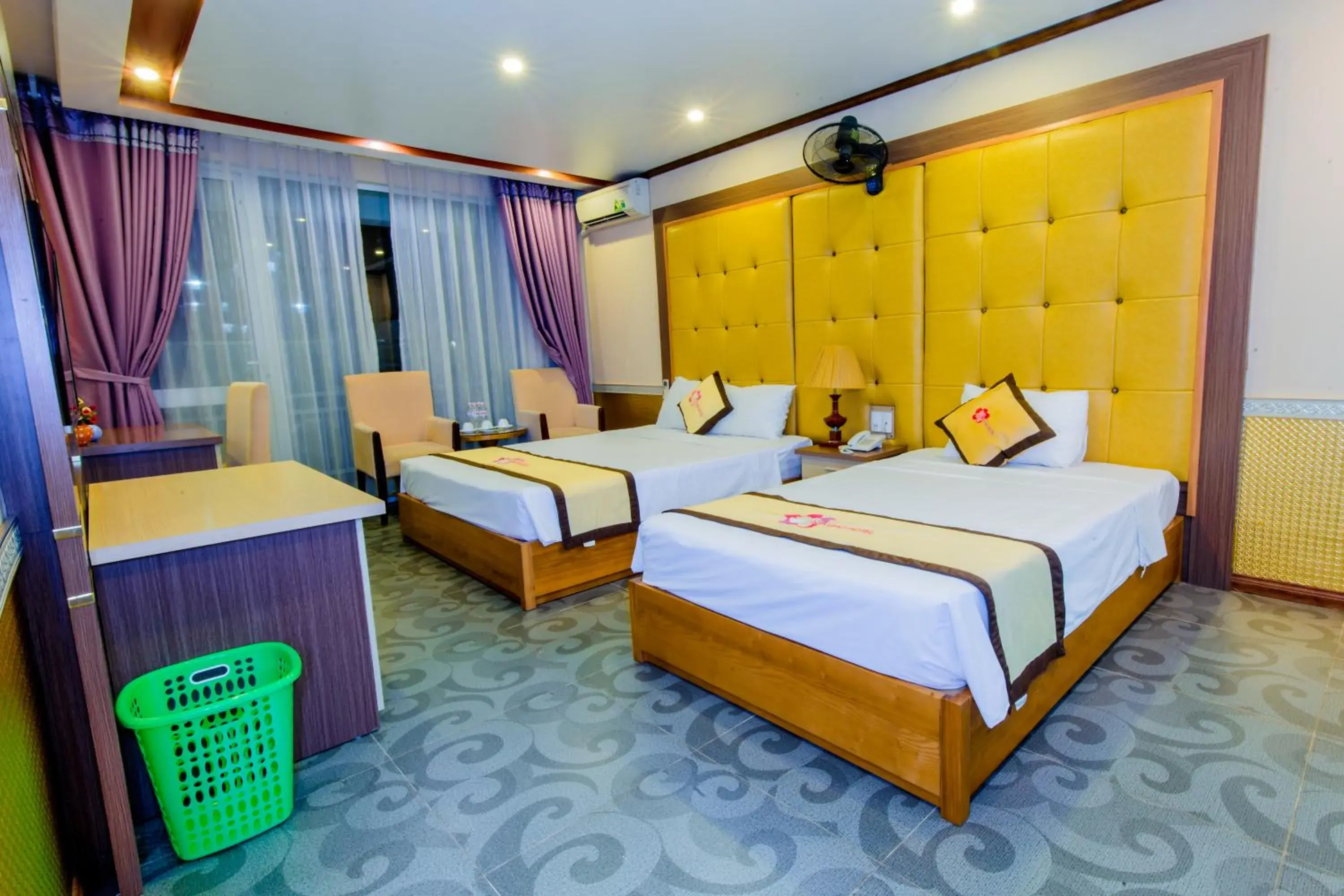 Twin Room in Hoa Dao Hotel Twin Room in Hoa Dao Hotel