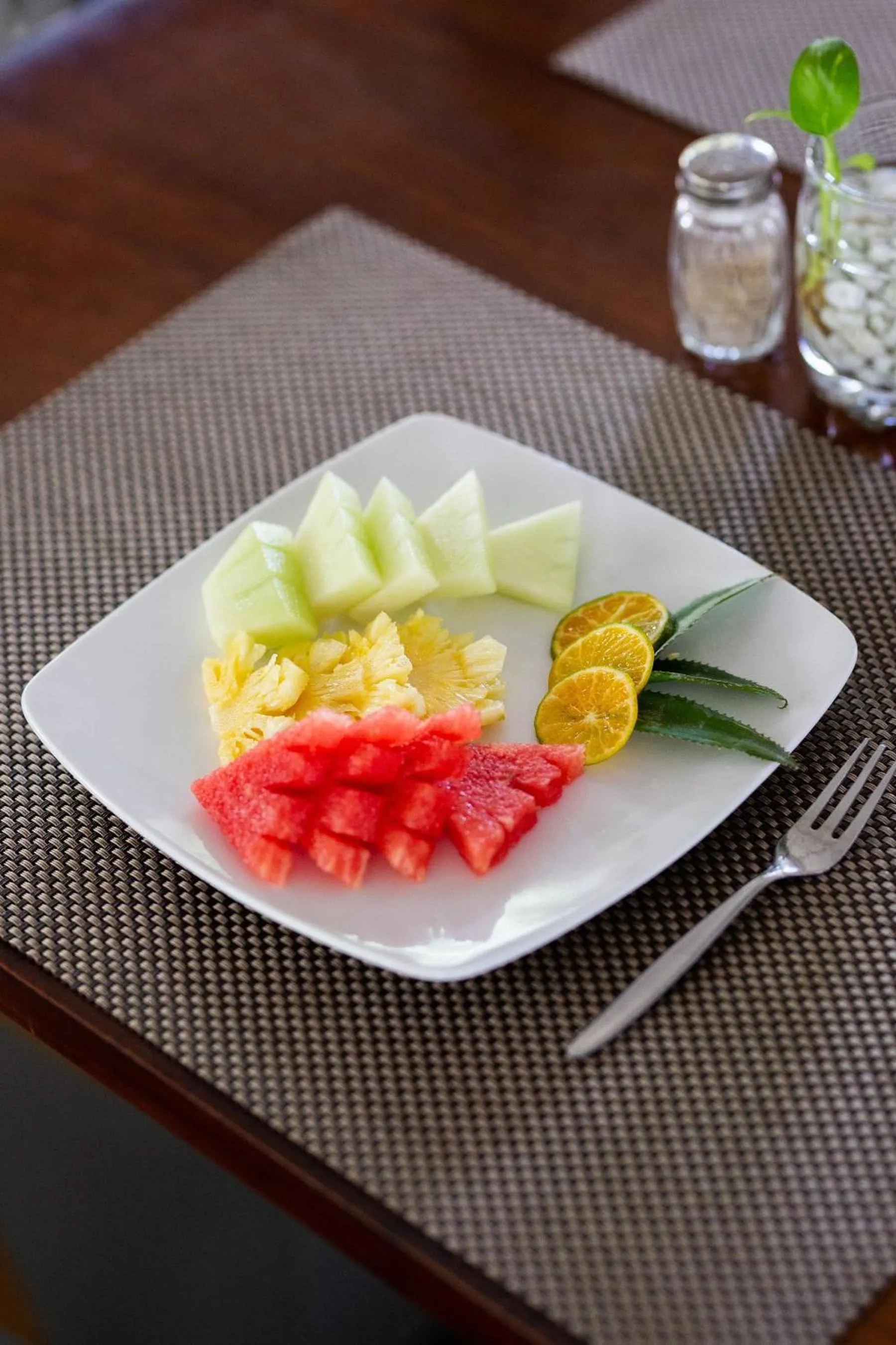 Restaurant/places to eat in Hotel Blambangan