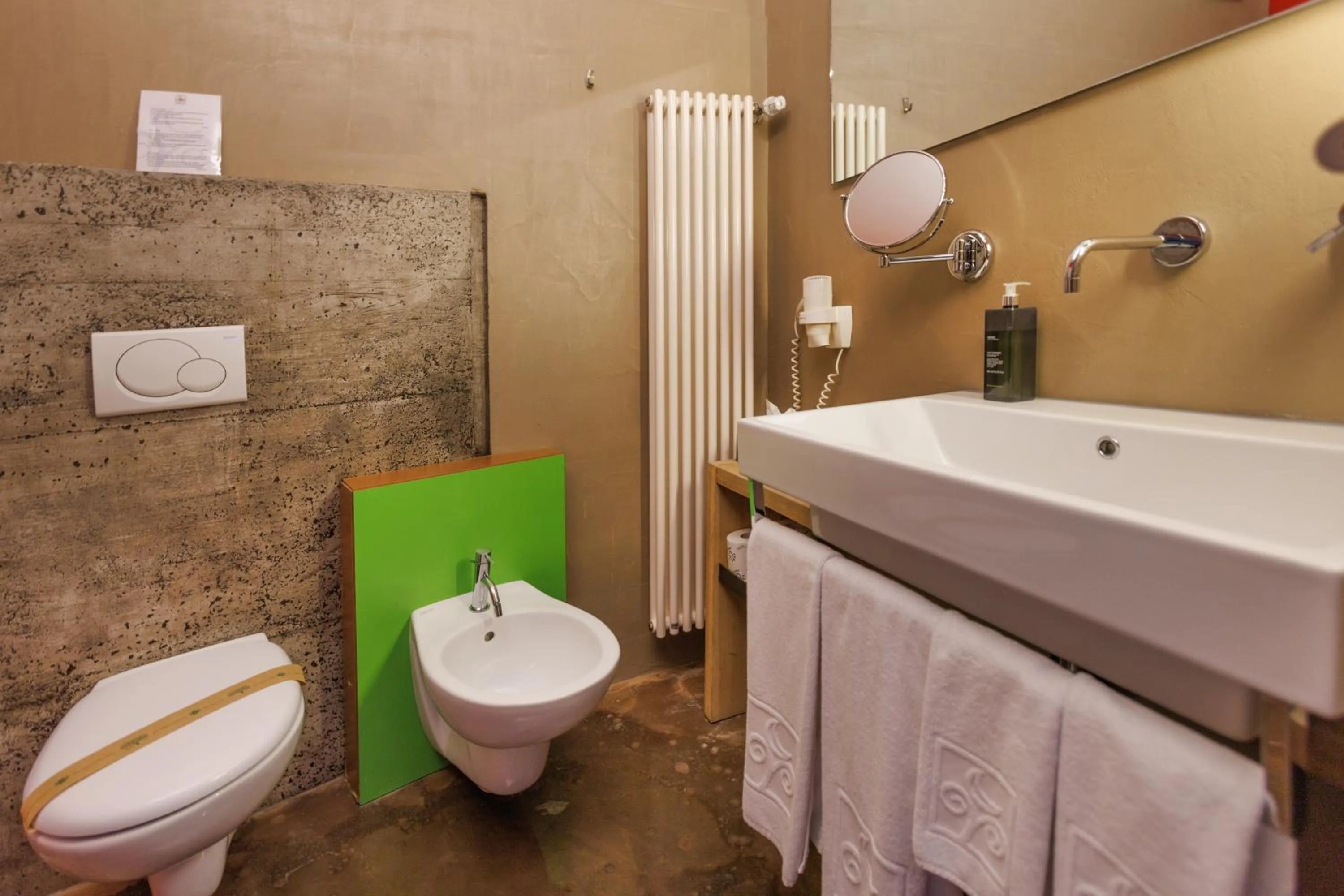 Bathroom in Ambienthotel PrimaLuna 3S