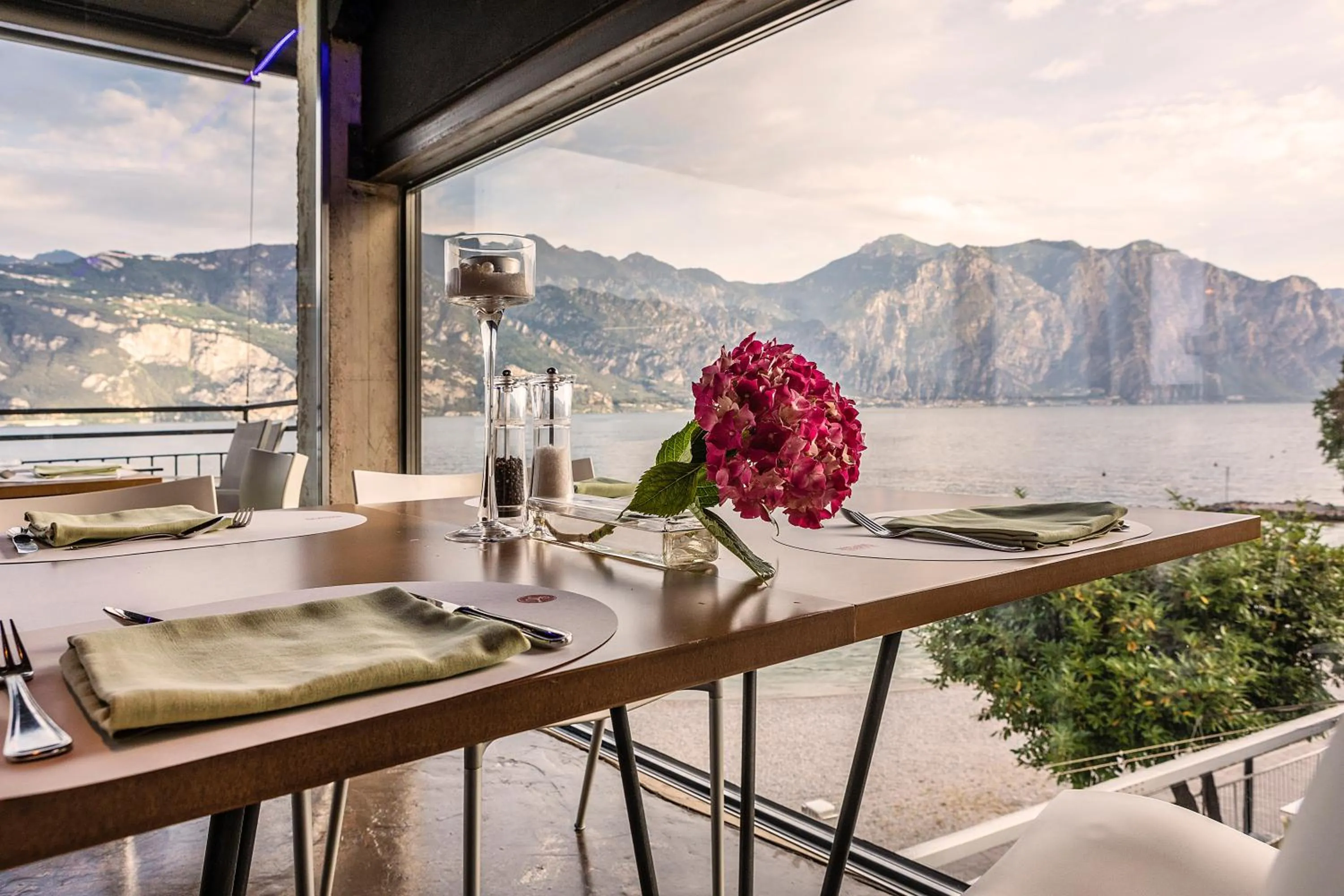 Breakfast in Ambienthotel PrimaLuna 3S