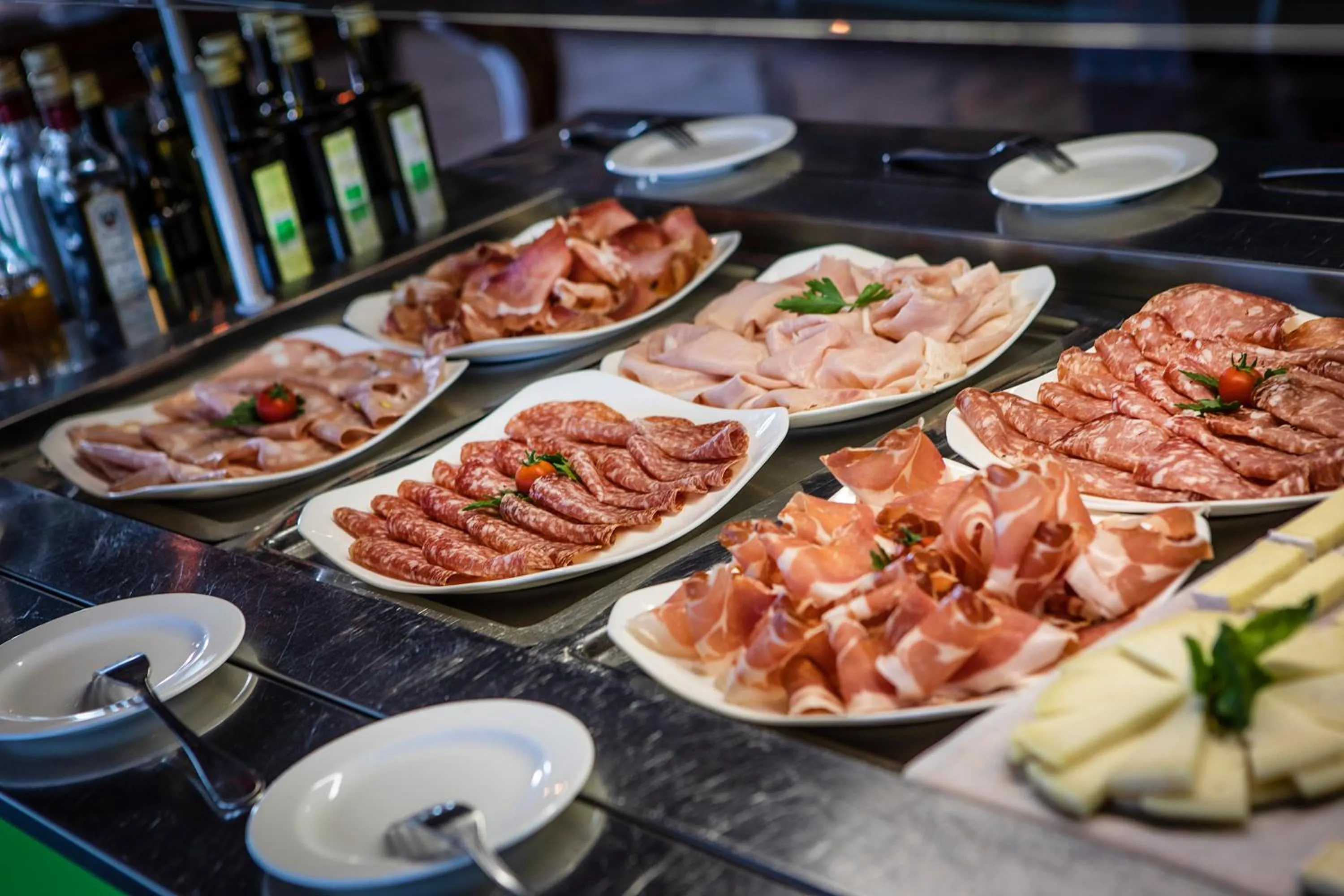 Breakfast in Ambienthotel PrimaLuna 3S