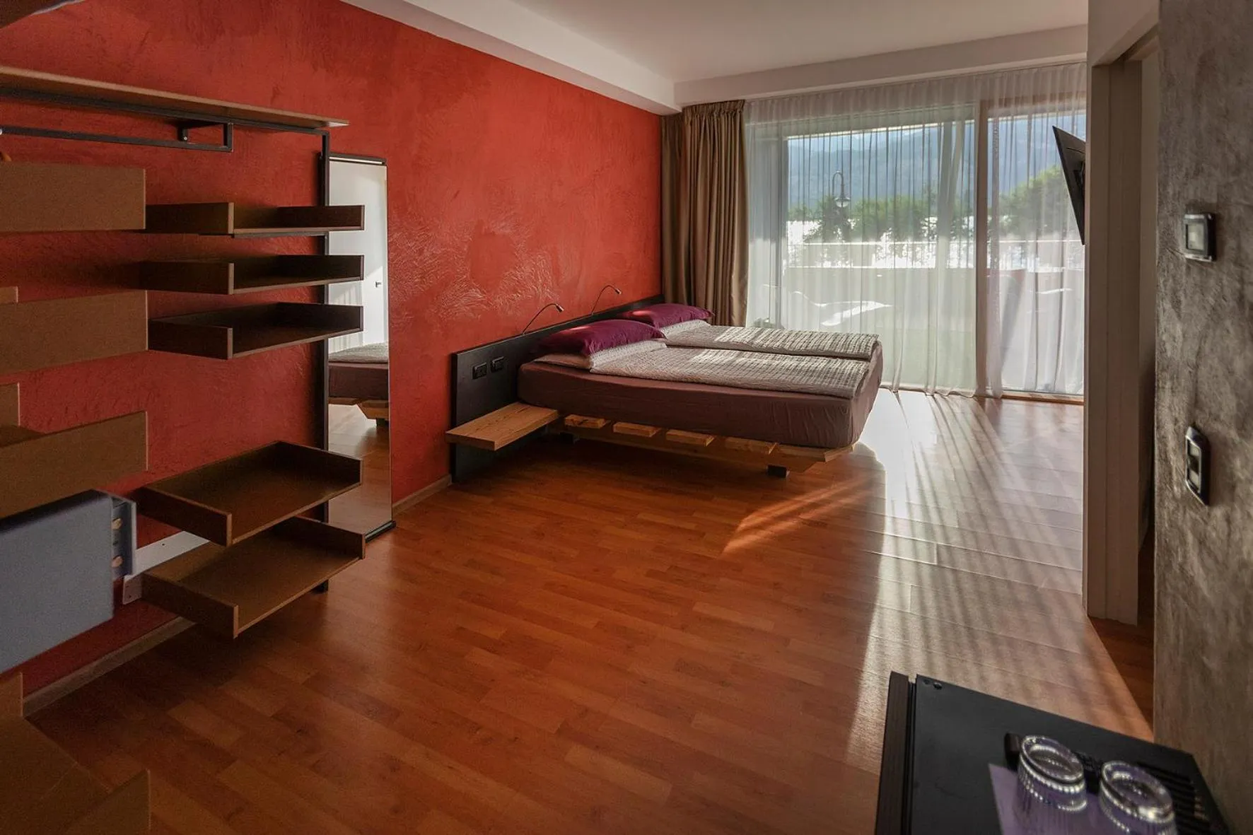 Photo of the whole room, Bed in Ambienthotel PrimaLuna 3S