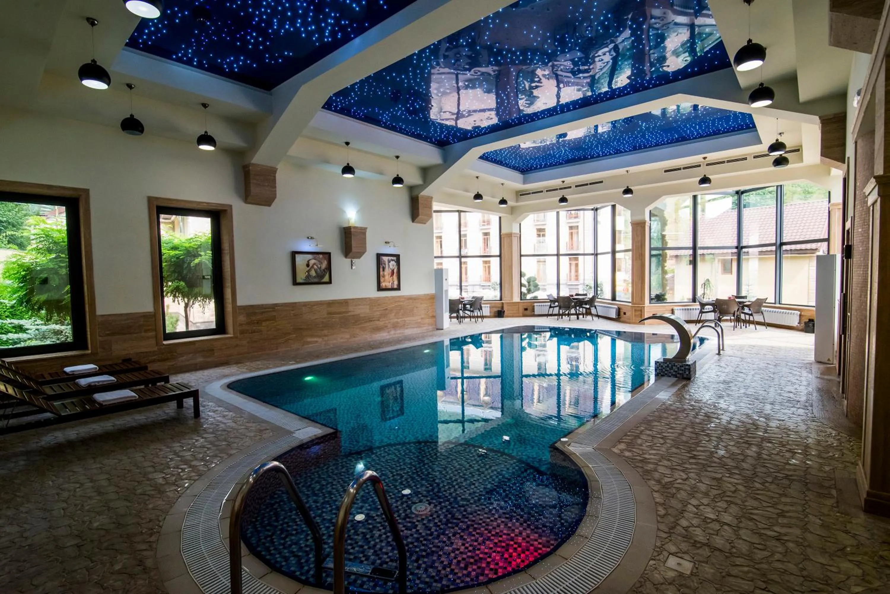 Swimming pool in Elegant Hotel & Resort