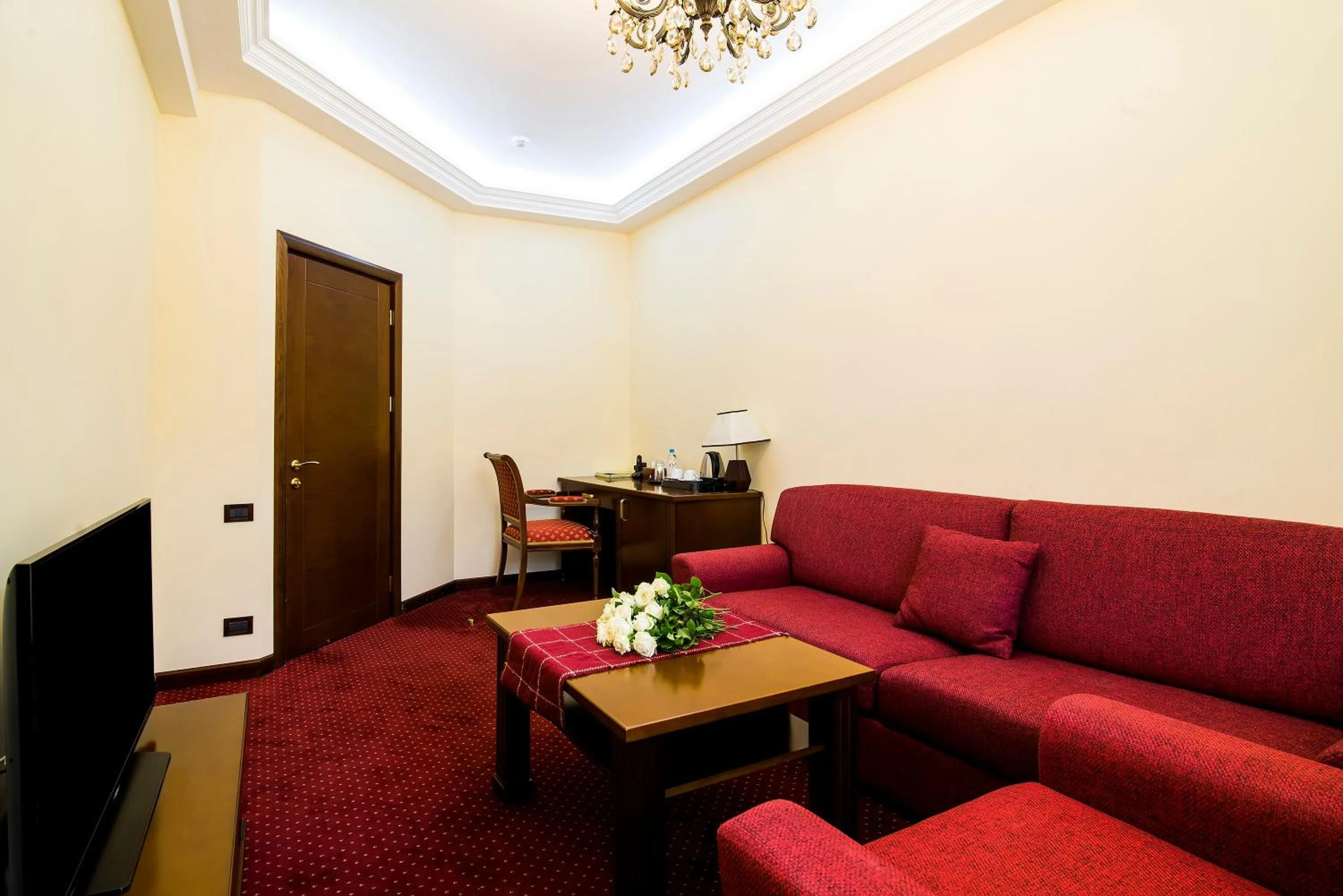 Living room in Elegant Hotel & Resort