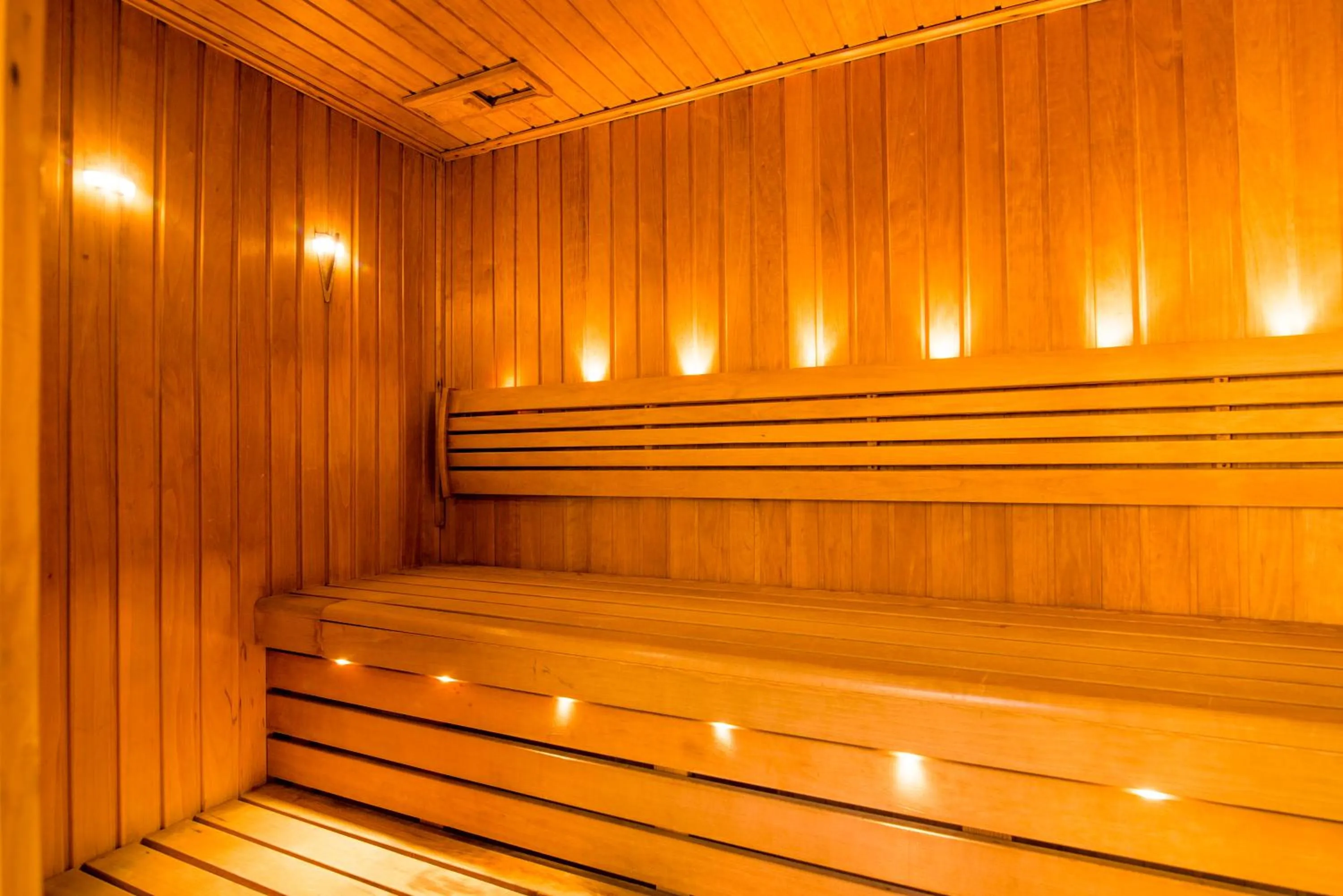 Swimming pool in Elegant Hotel & Resort