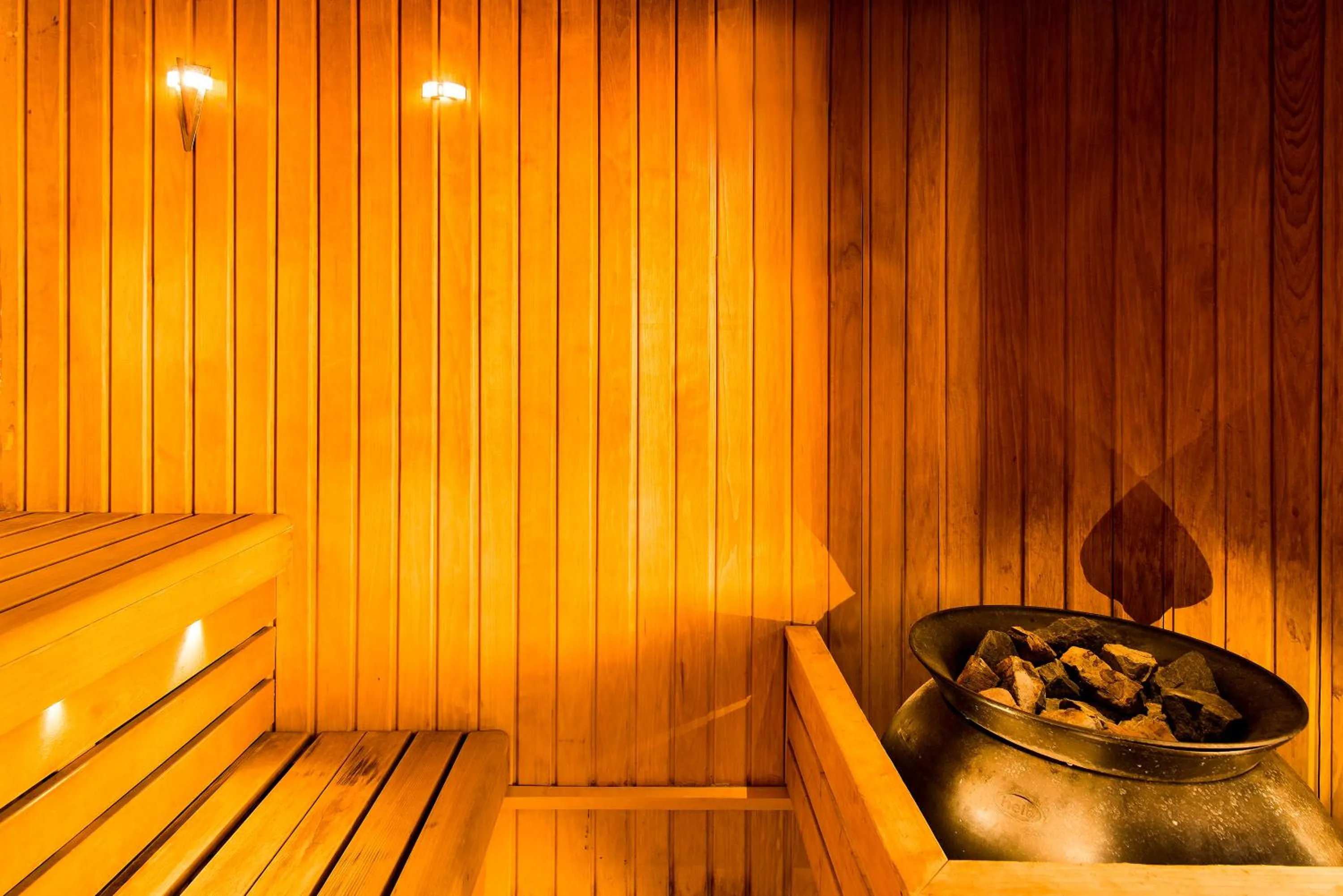 Swimming pool in Elegant Hotel & Resort