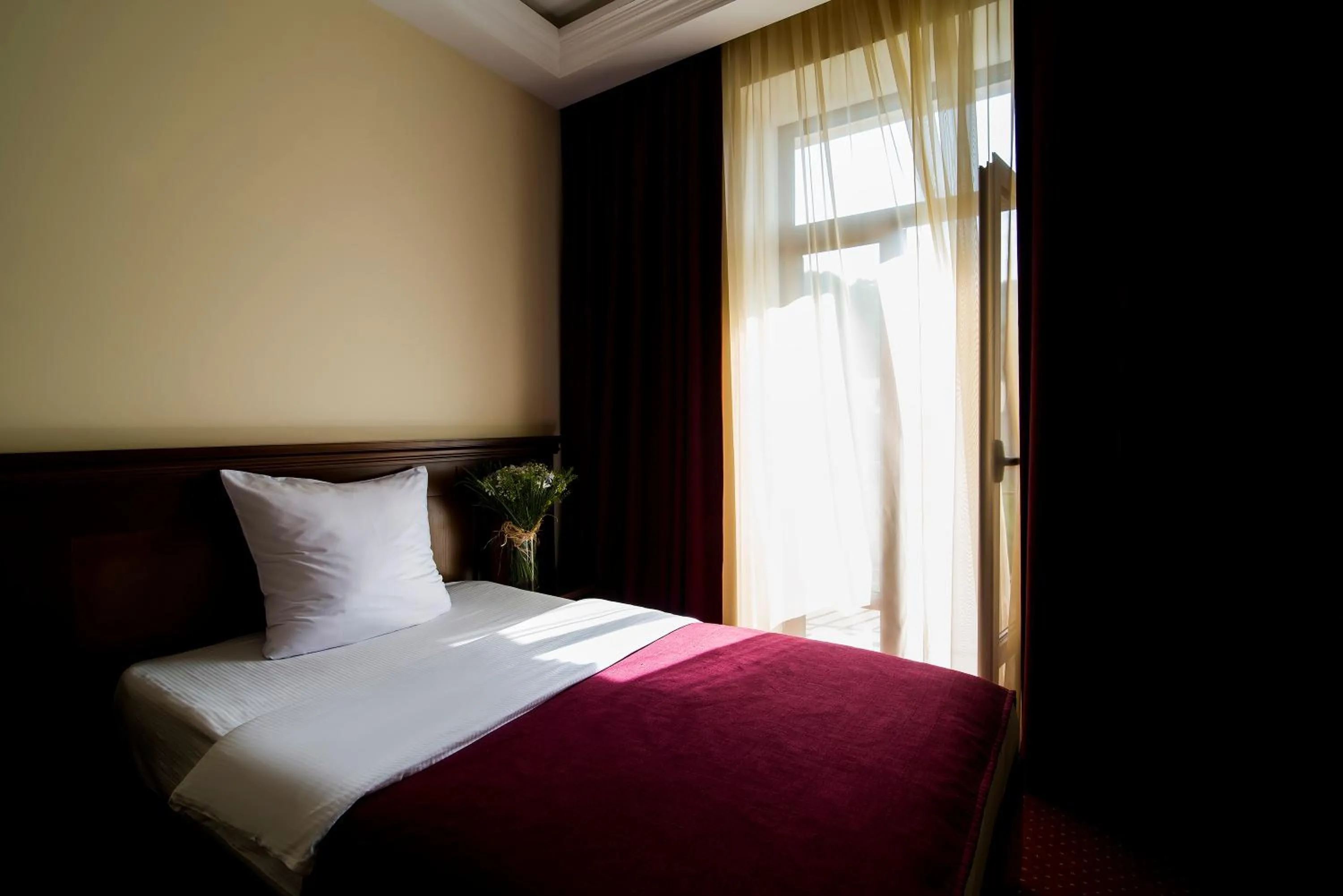 Bed in Elegant Hotel & Resort