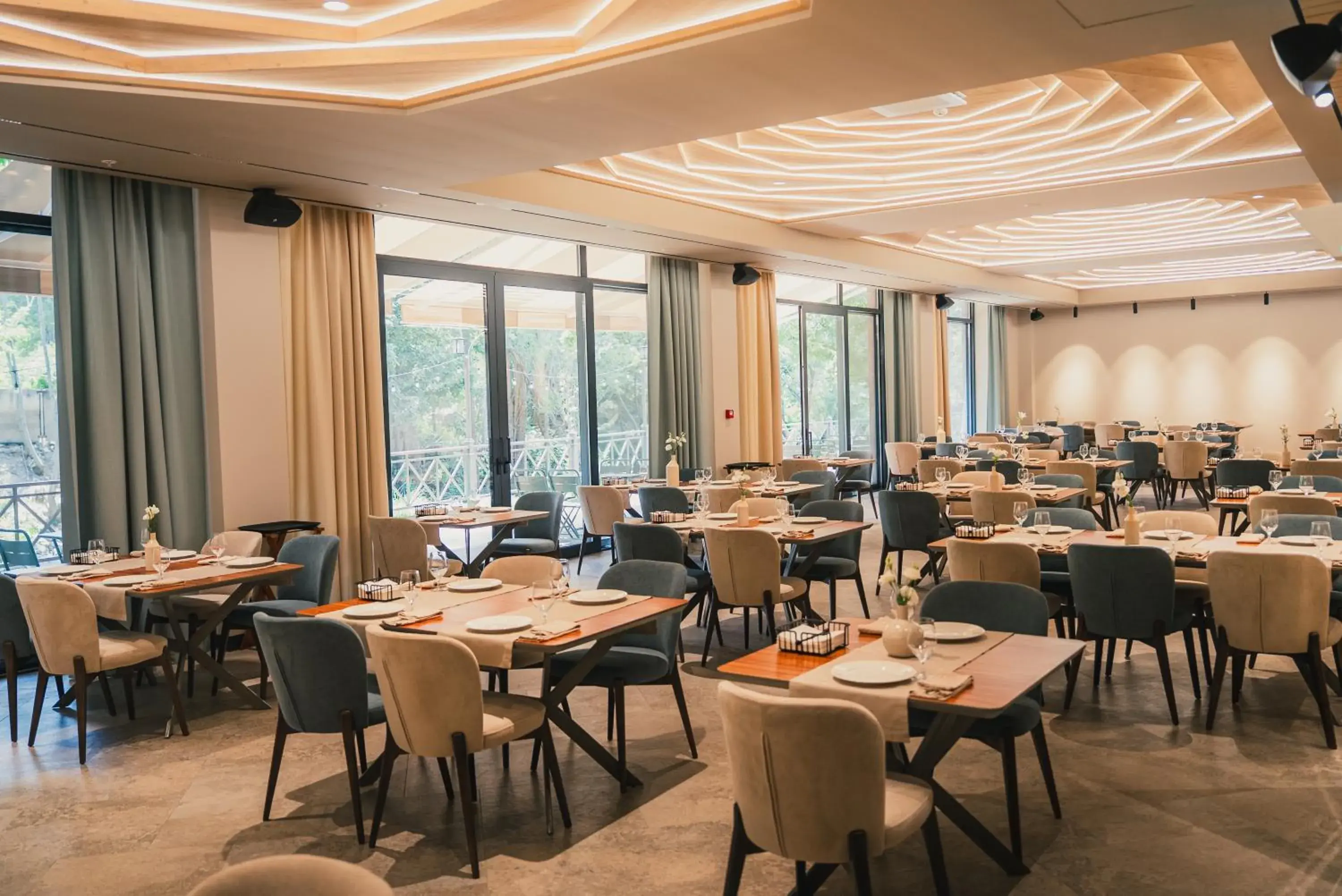 Restaurant/places to eat in Red Bridge Yerevan Restaurant/places to eat in Red Bridge Yerevan