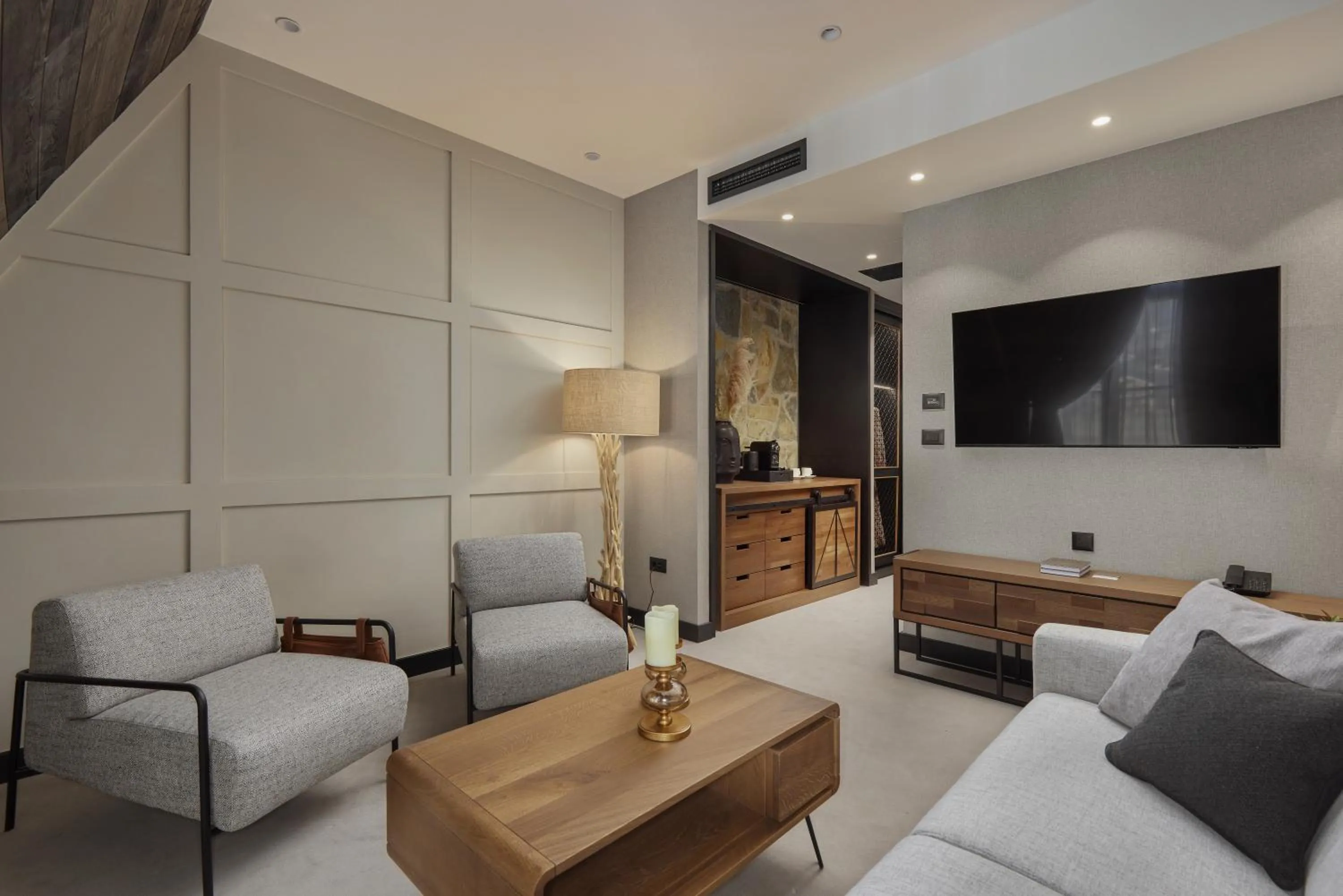 TV and multimedia in Wulfenia Hotel & Spa