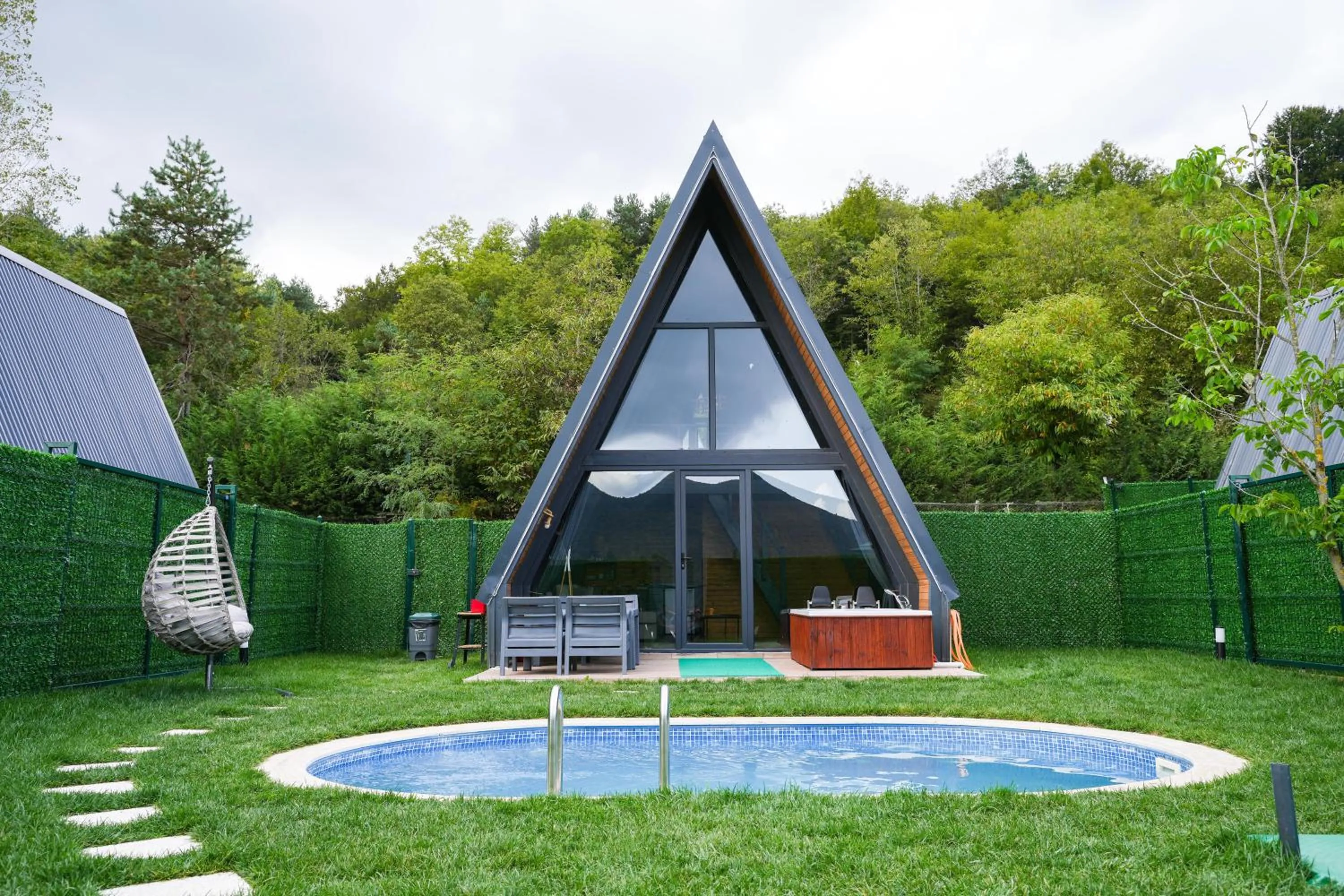 Happy Enjoy Bungalow