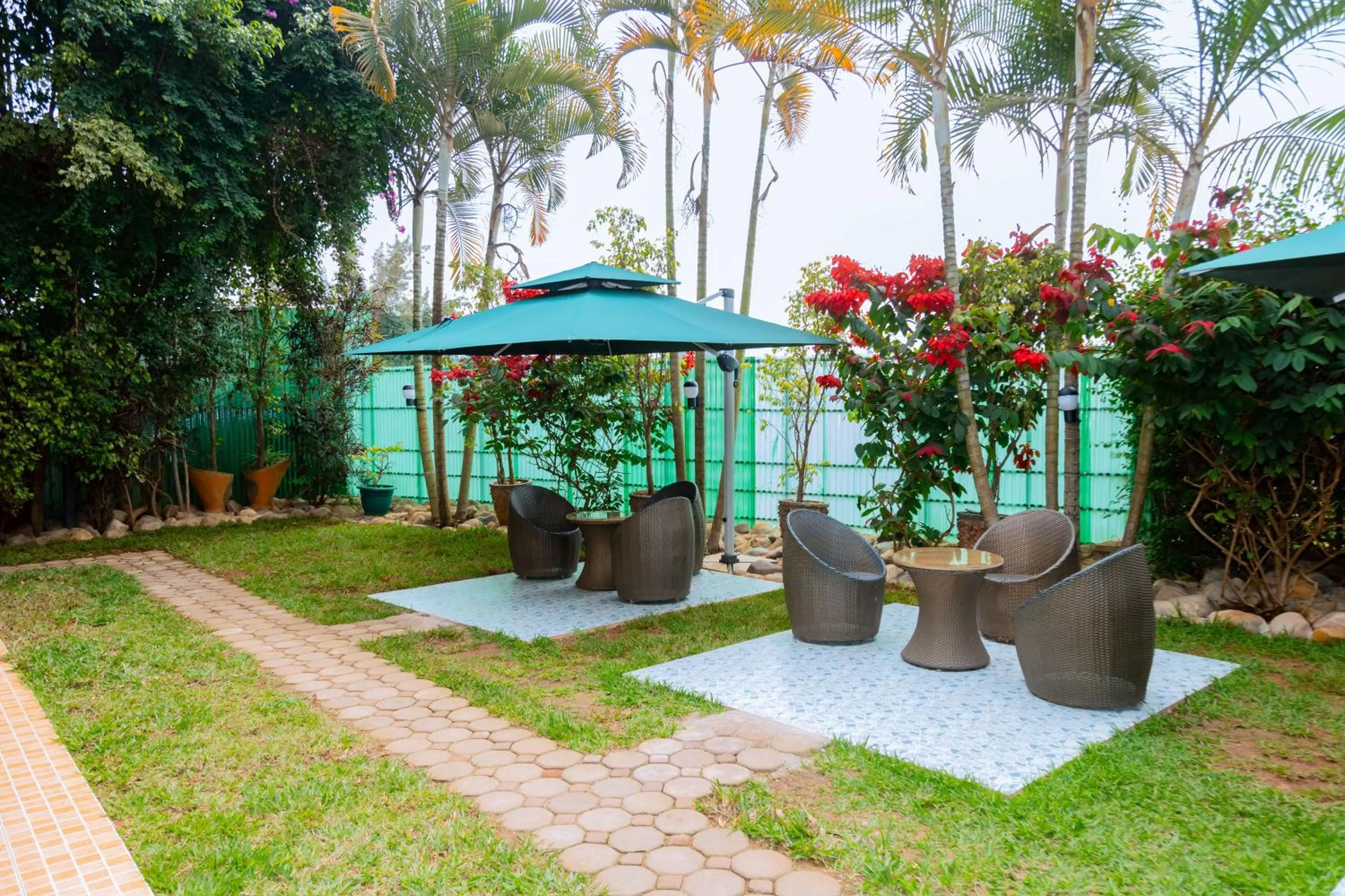 Garden in Five to Five Hotel