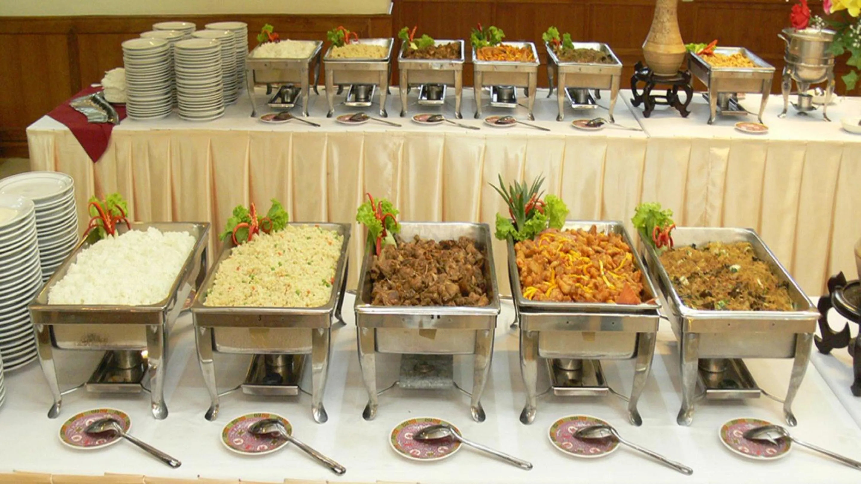 Lunch in Five to Five Hotel