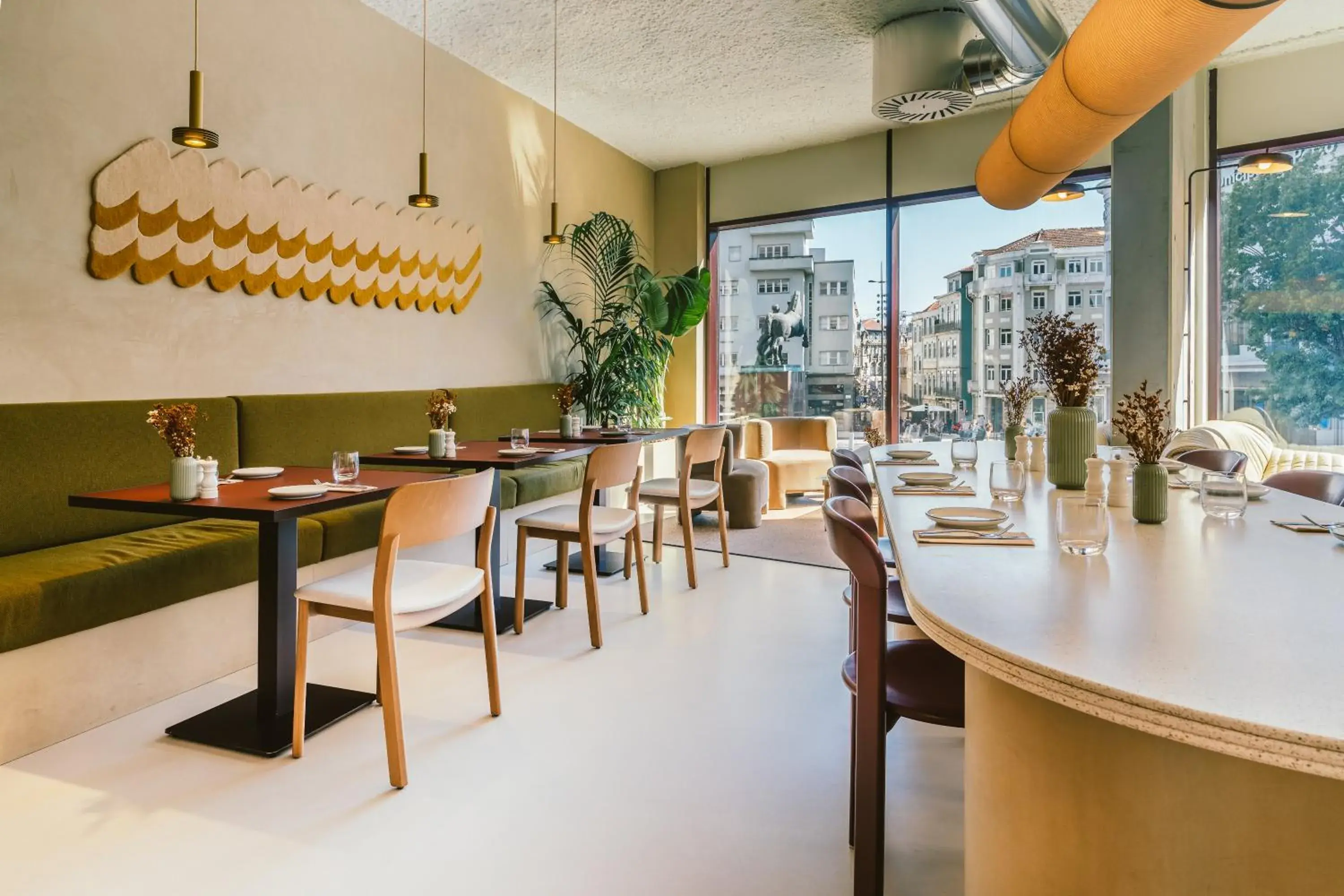 Restaurant/places to eat in The Social Hub Porto Restaurant/places to eat in The Social Hub Porto