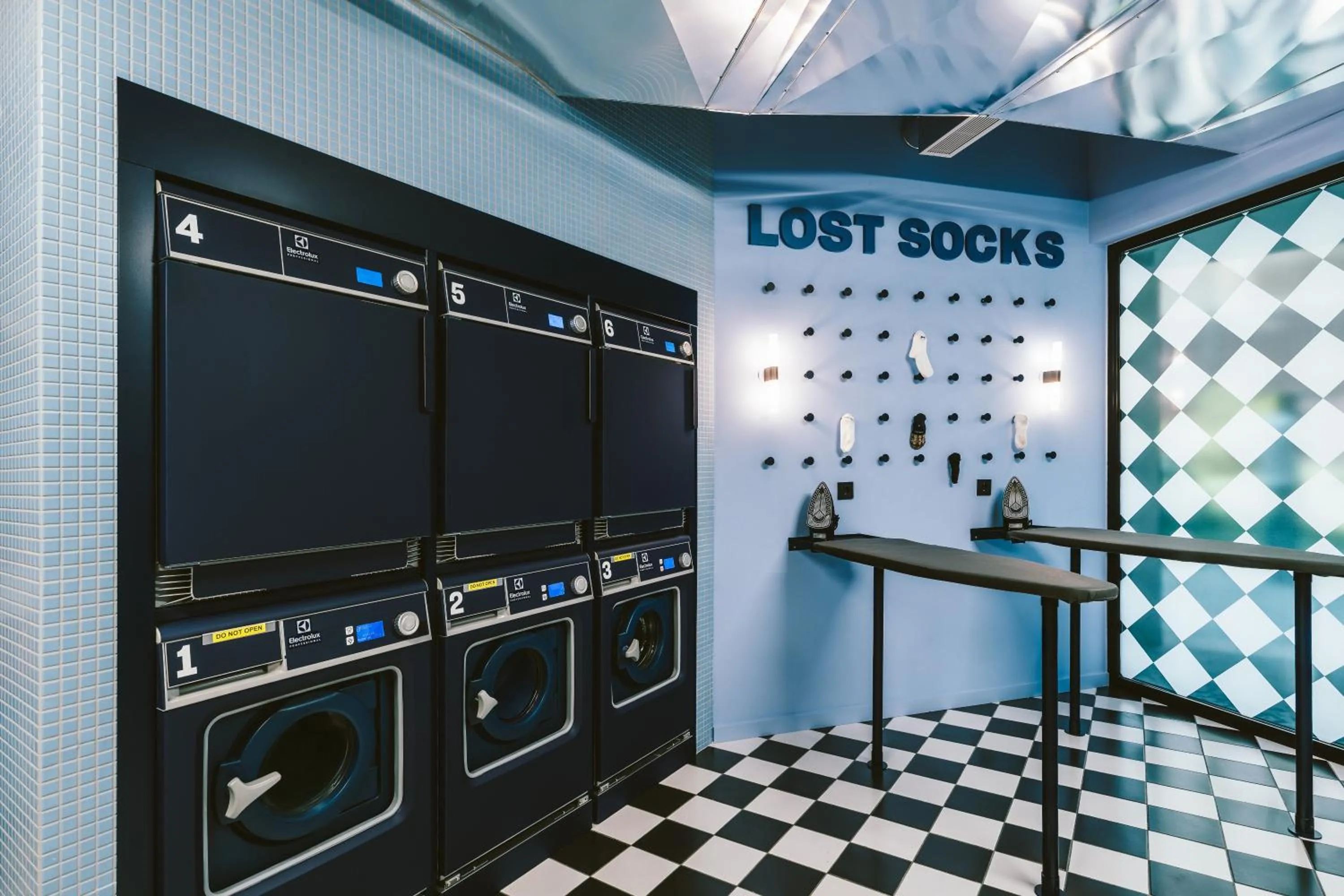 laundry in The Social Hub Porto