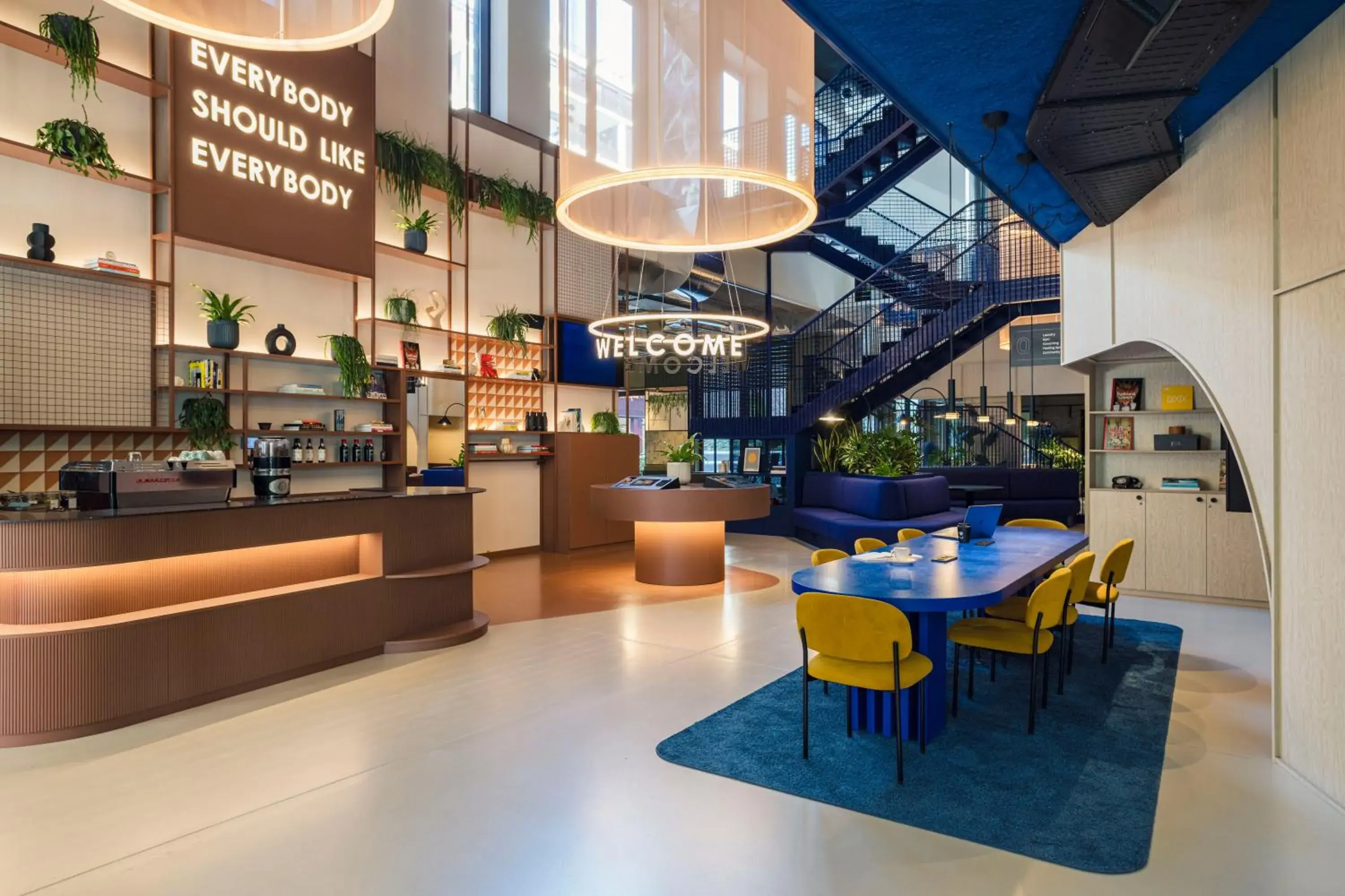 Restaurant/places to eat in The Social Hub Porto Restaurant/places to eat in The Social Hub Porto