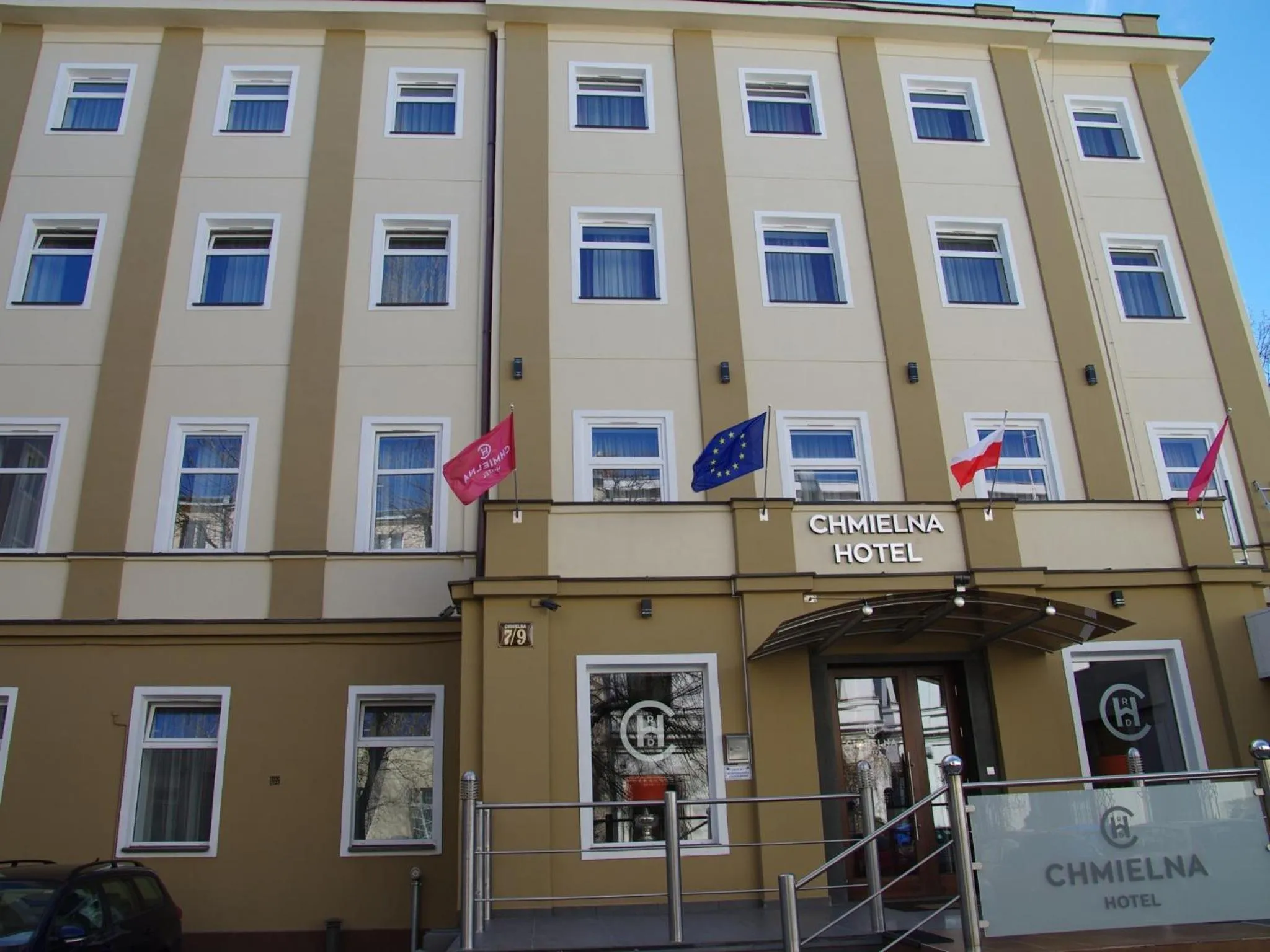 Property building in Hotel Chmielna Warsaw