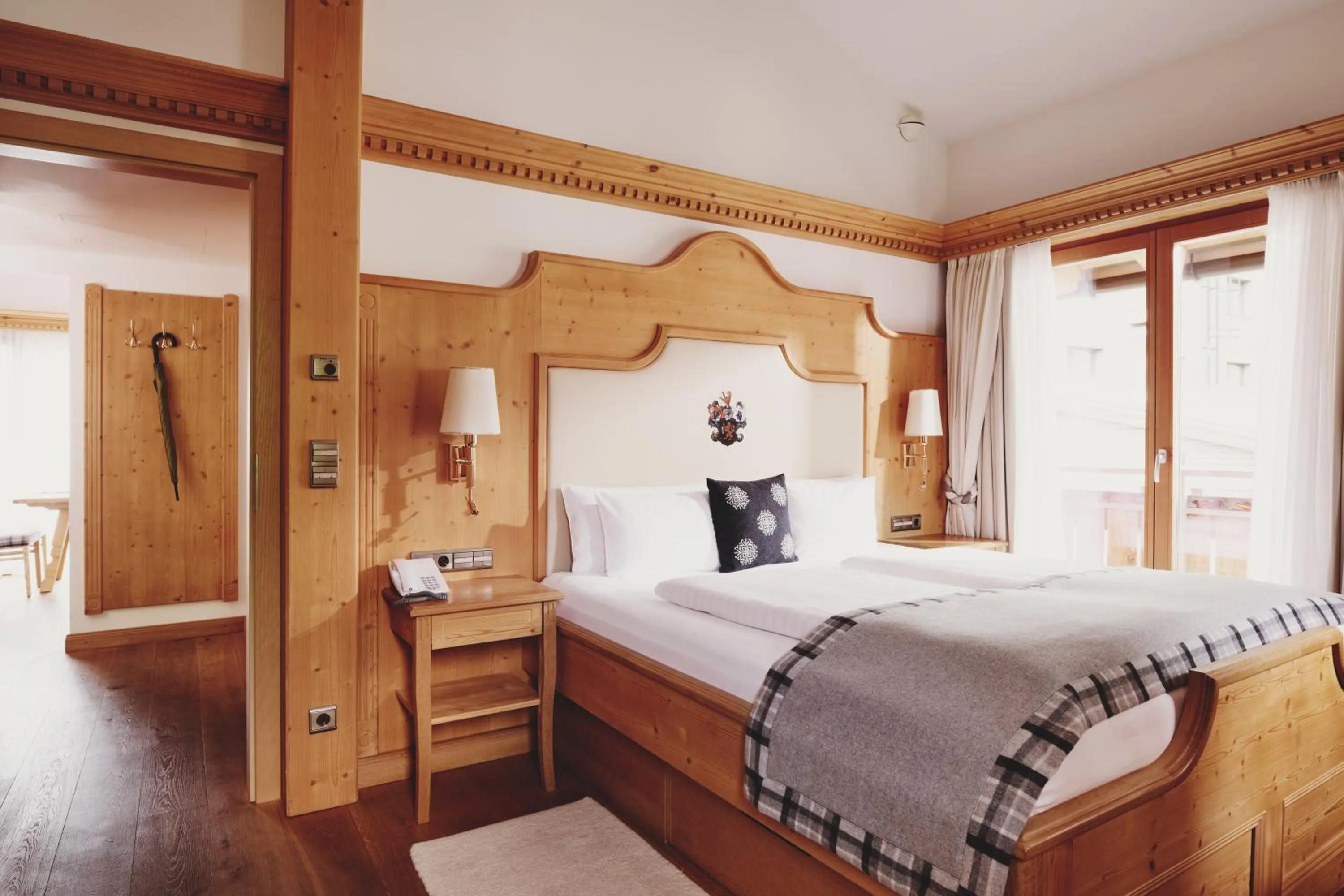 Bedroom, Bed in Burg Hotel Oberlech