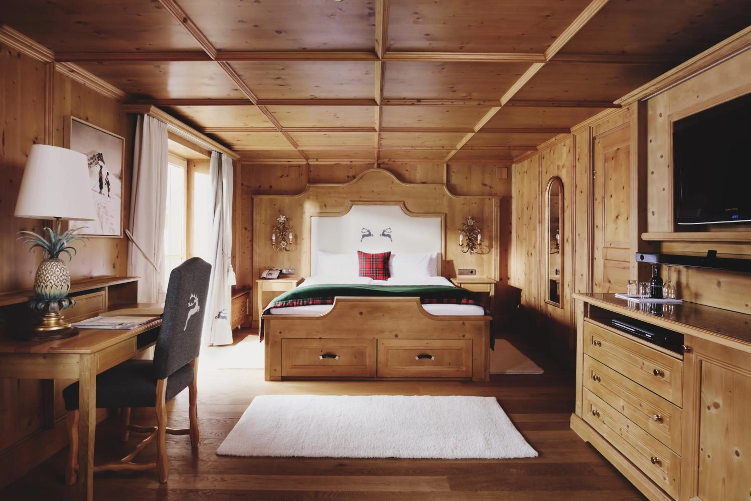 Photo of the whole room, Bed in Burg Hotel Oberlech