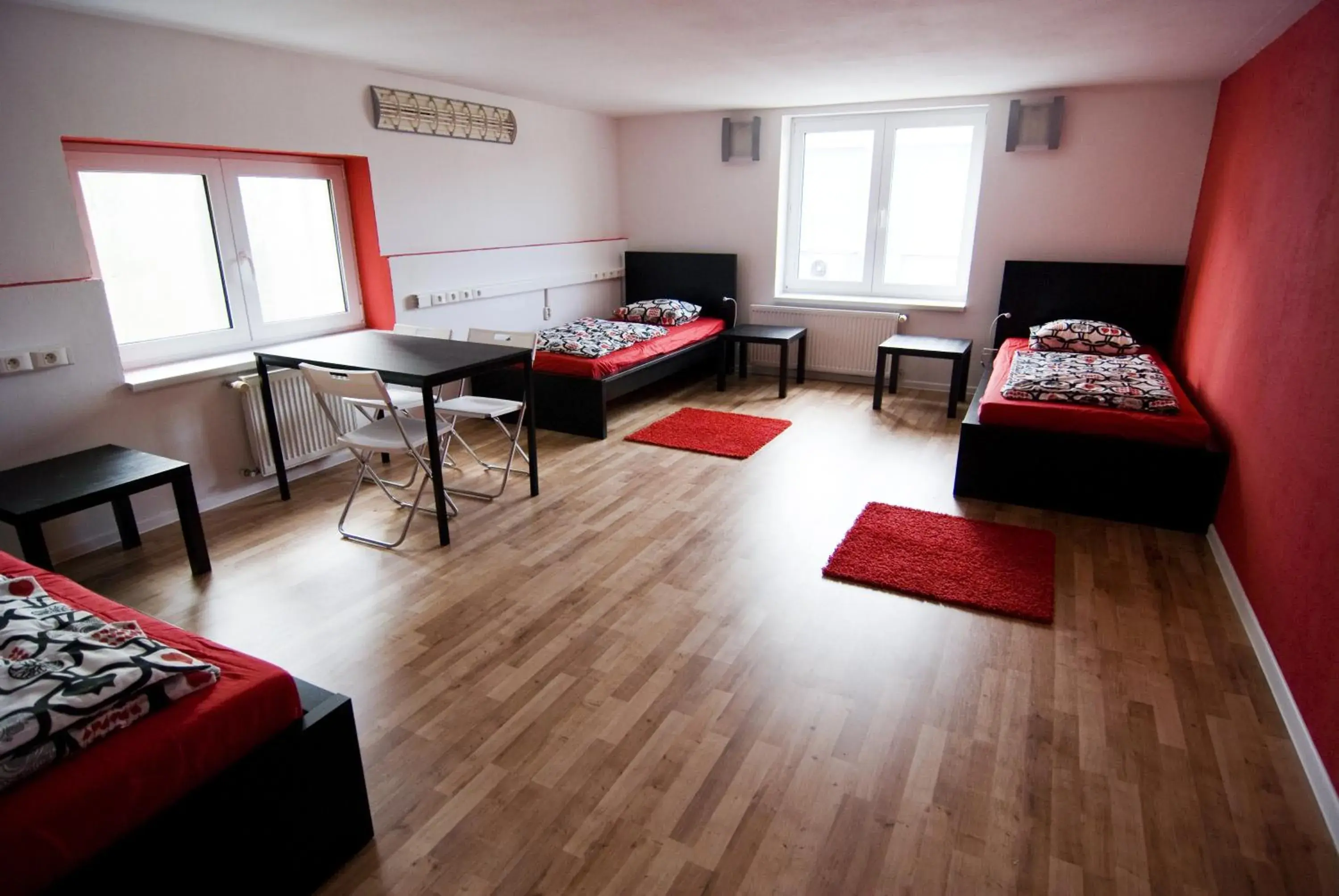 Quadruple Room with Shared Bathroom in Nitra Glycerin Hostel Quadruple Room with Shared Bathroom in Nitra Glycerin Hostel