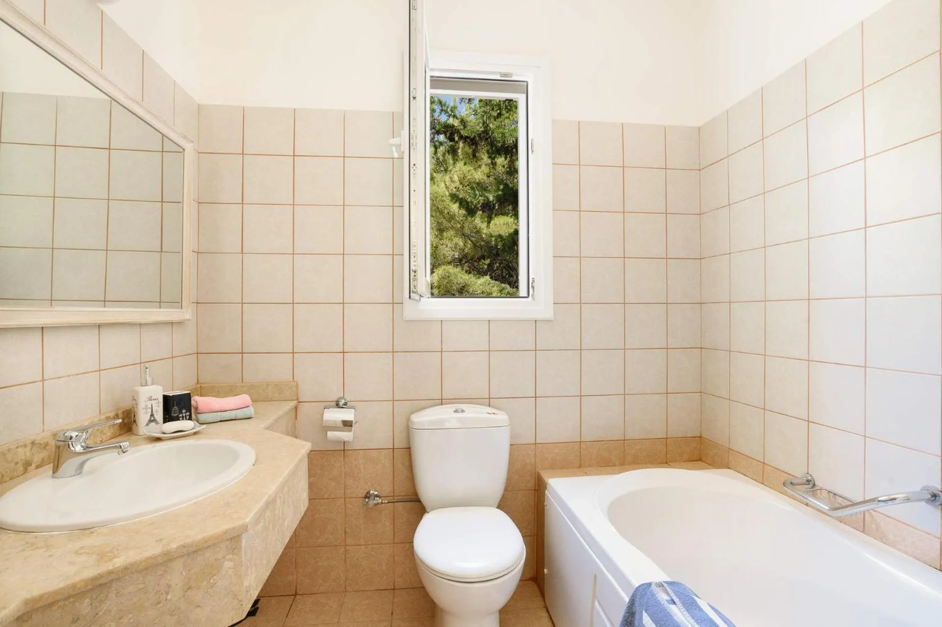 Bathroom in Seven Springs Villas