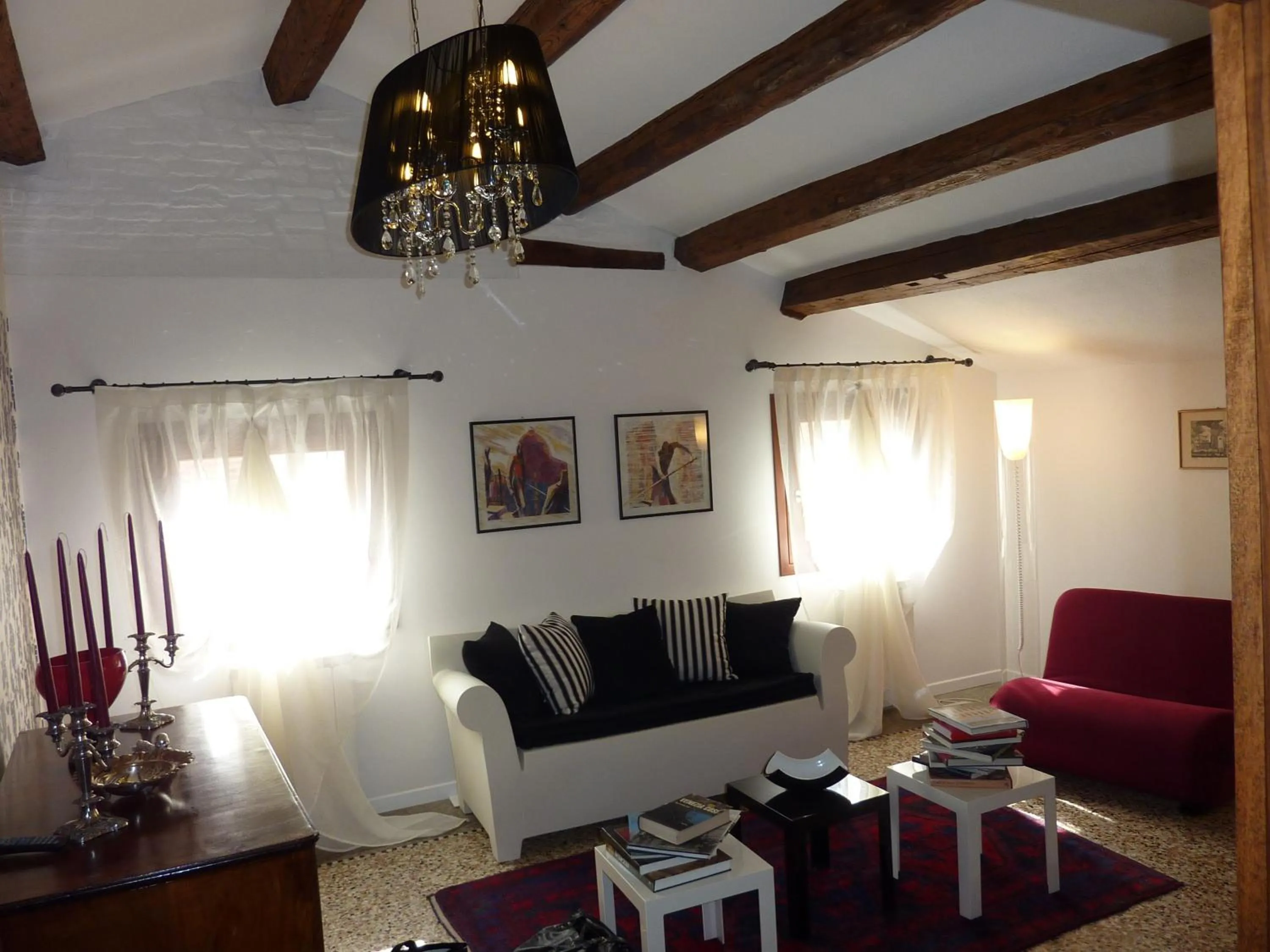 Casa Corte delle Ancore