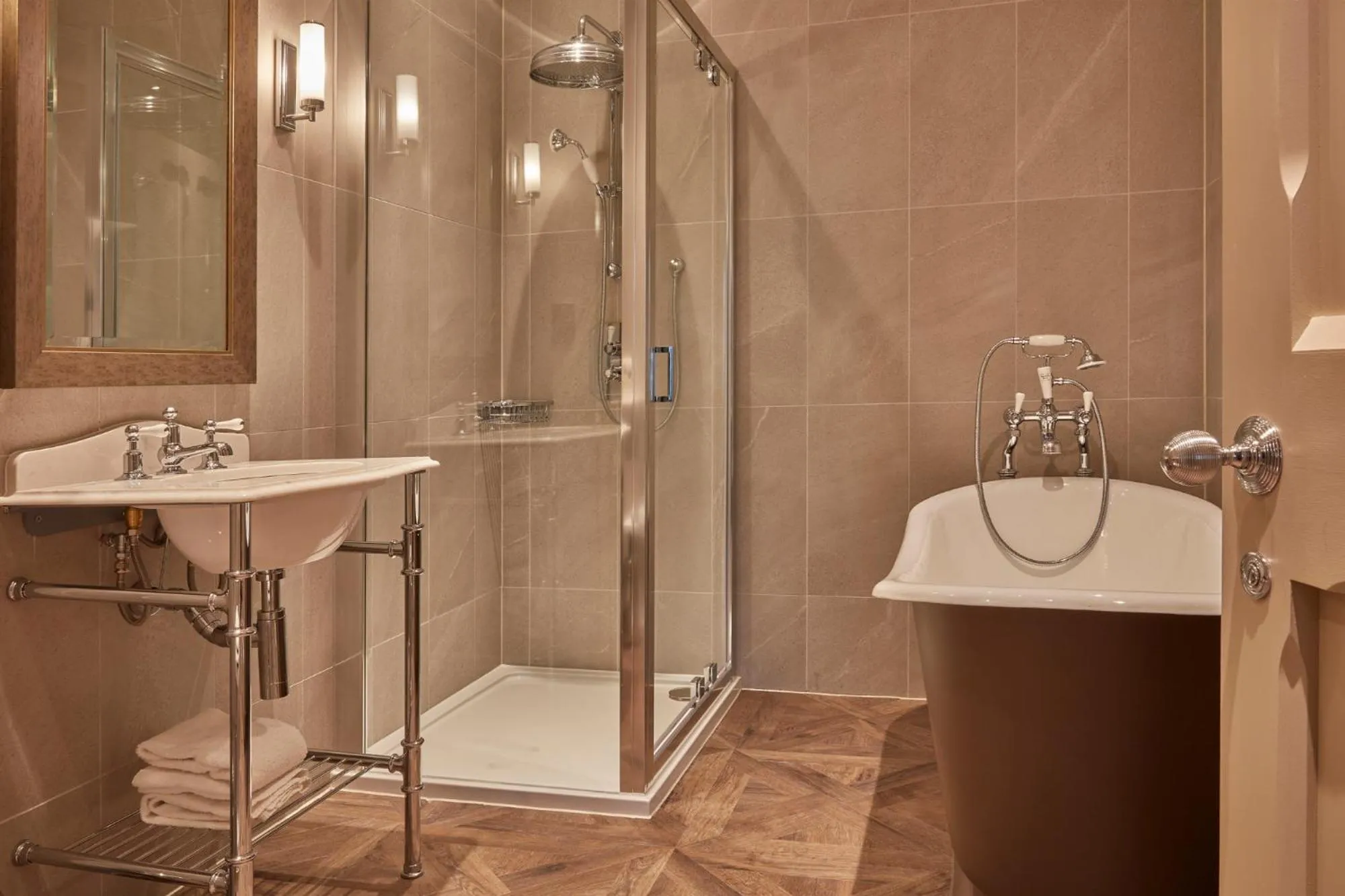 Bathroom in Stanbrook Abbey Hotel, Worcester