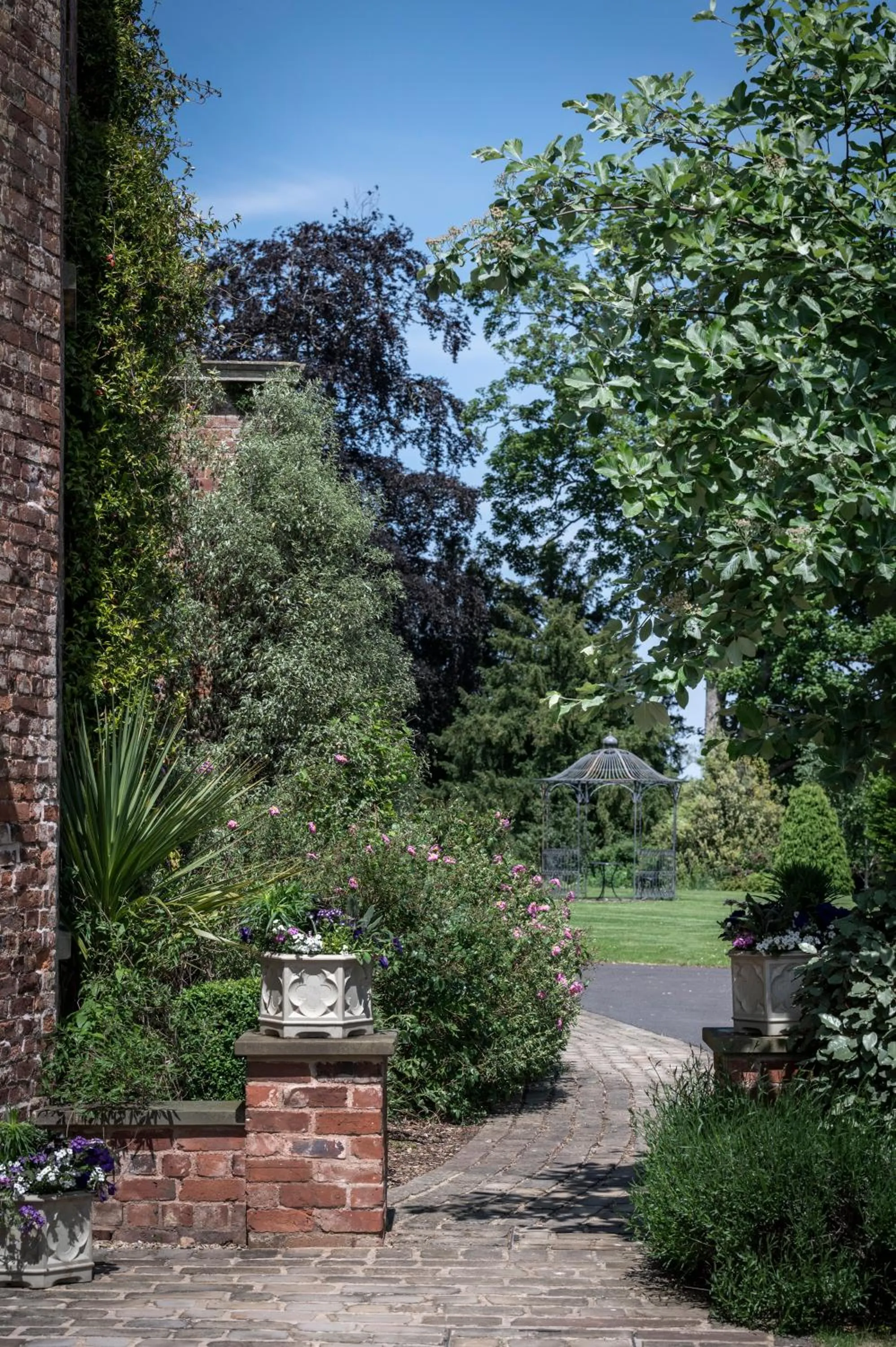 Garden in Stanbrook Abbey Hotel, Worcester